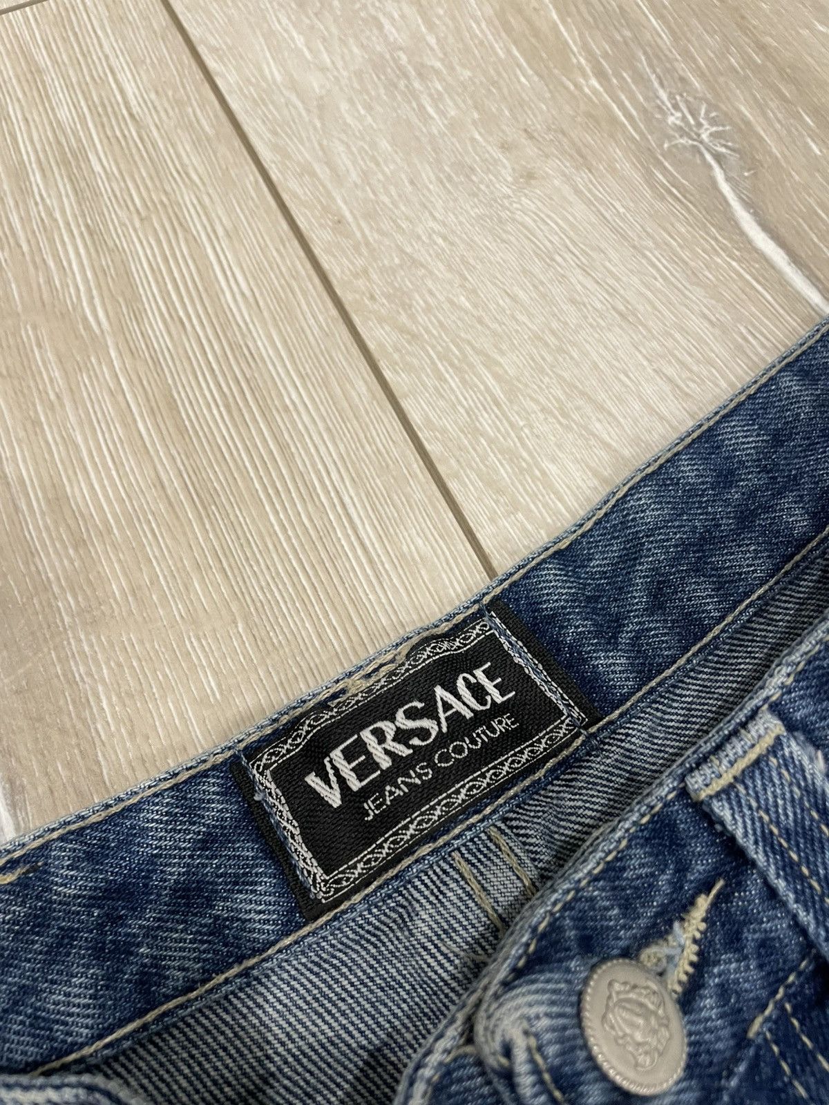 Versace Jeans Couture Vintage 90s Versace Jeans Couture Denim size 31 Size US 31 - 7 Thumbnail