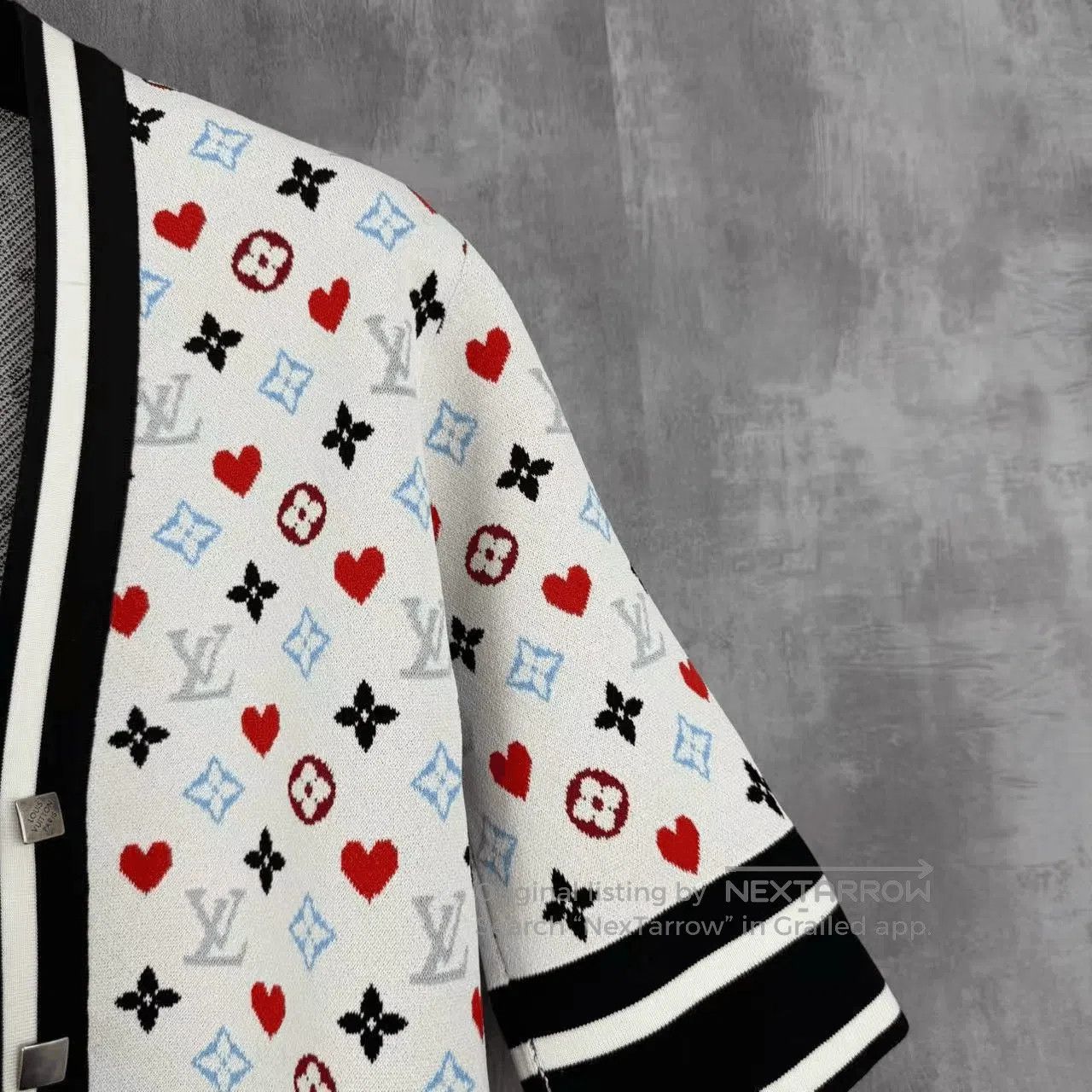 Louis Vuitton Louis Vuitton Monogram Knit Cardigan. Size XS / US 0-2 / IT 36-38 - 2 Thumbnail