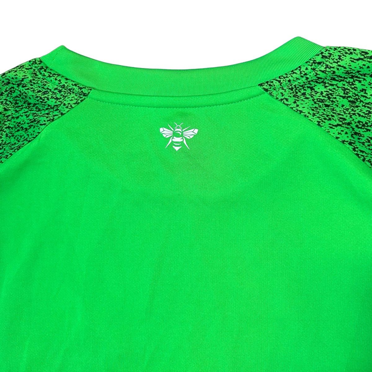 Umbro Brentford FC Bees Goalkeeper Shirt Green Soccer Jersey Umbro Size US M / EU 48-50 / 2 - 6 Thumbnail