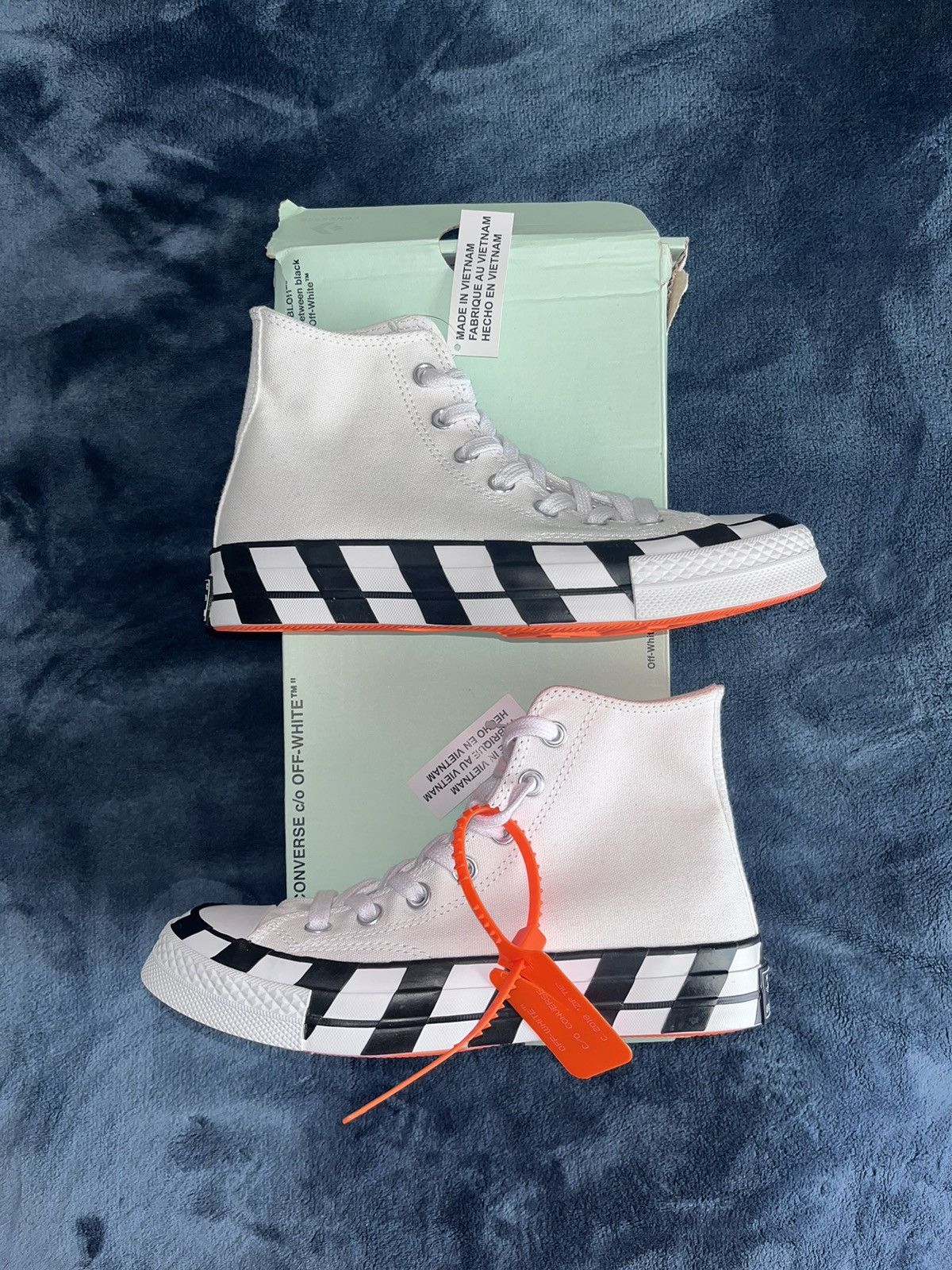 Converse off white vinted best sale