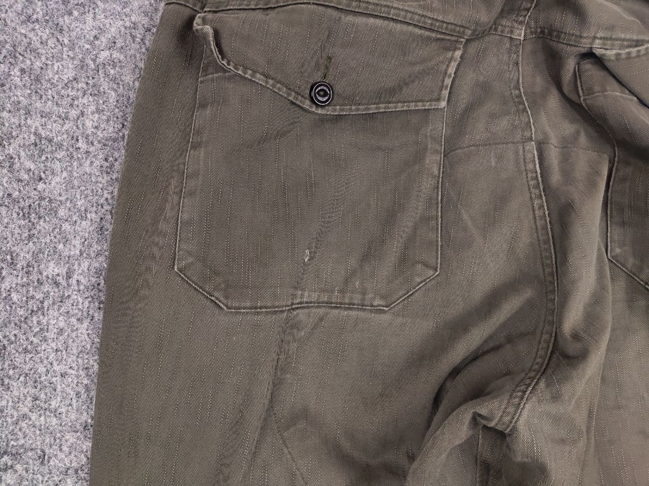Diesel 55DSL by Diesel Vintage Military Baggu Green wide leg Pants Size US 34 / EU 50 - 11 Thumbnail