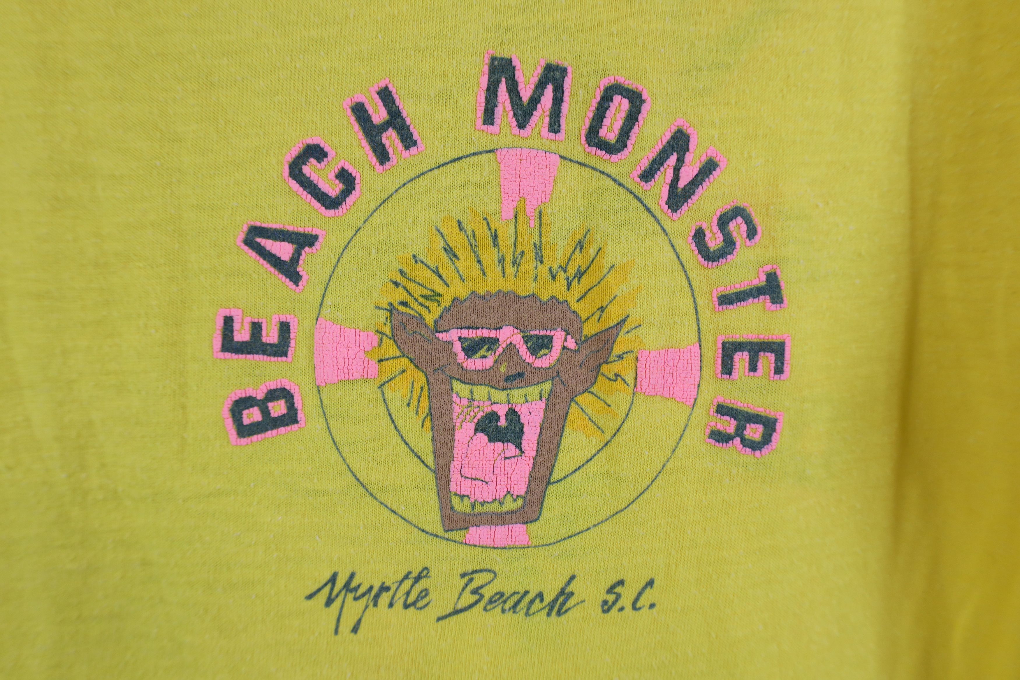 Vintage Vintage 80s 90s Streetwear Monster Surfing T-Shirt Yellow Size US S / EU 44-46 / 1 - 4 Thumbnail
