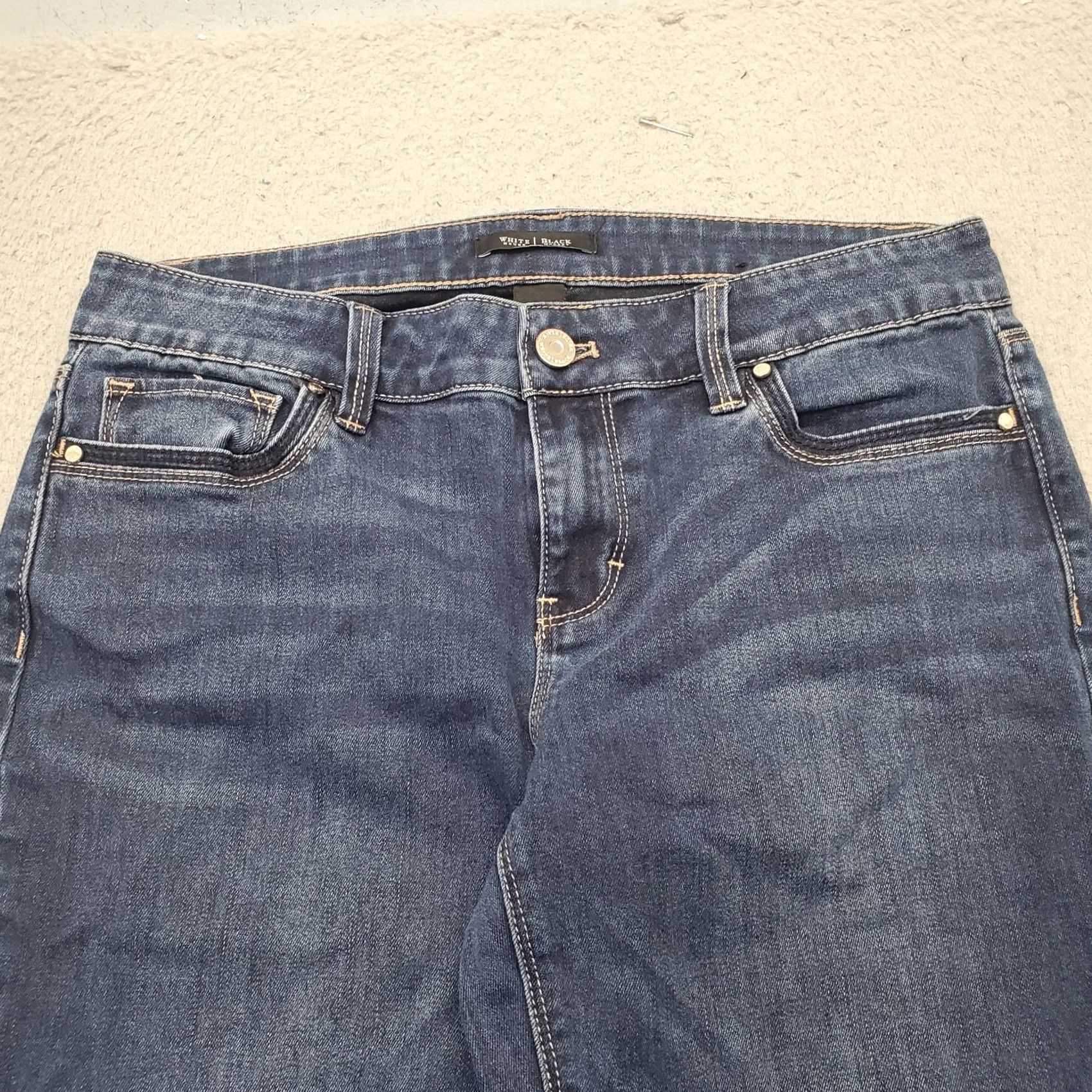 White House Black Market White House Black Market Jeans Womens Size 6 Bootcut Blue Denim Stretch Pockets 5-Pocket Design Regular Inseam 27.75" 30 Waist Mens? Women Size 28" / US 6 / IT 42 - 7 Thumbnail