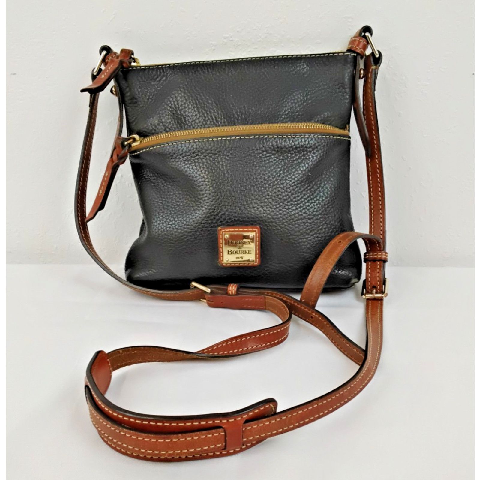 Dooney & Bourke Dooney & Bourke Crossbody Purse Black Leather Brown Trim Size ONE SIZE - 3 Thumbnail
