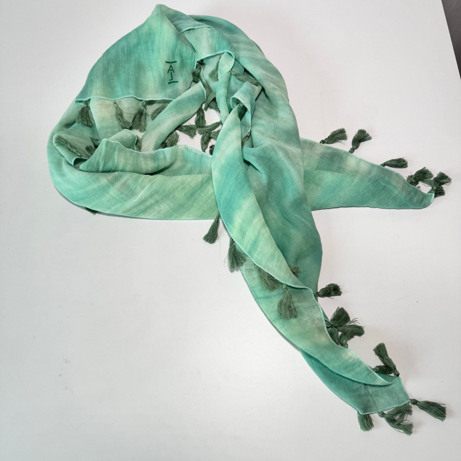 Armani Armani jeans large scarf Size ONE SIZE - 1 Thumbnail