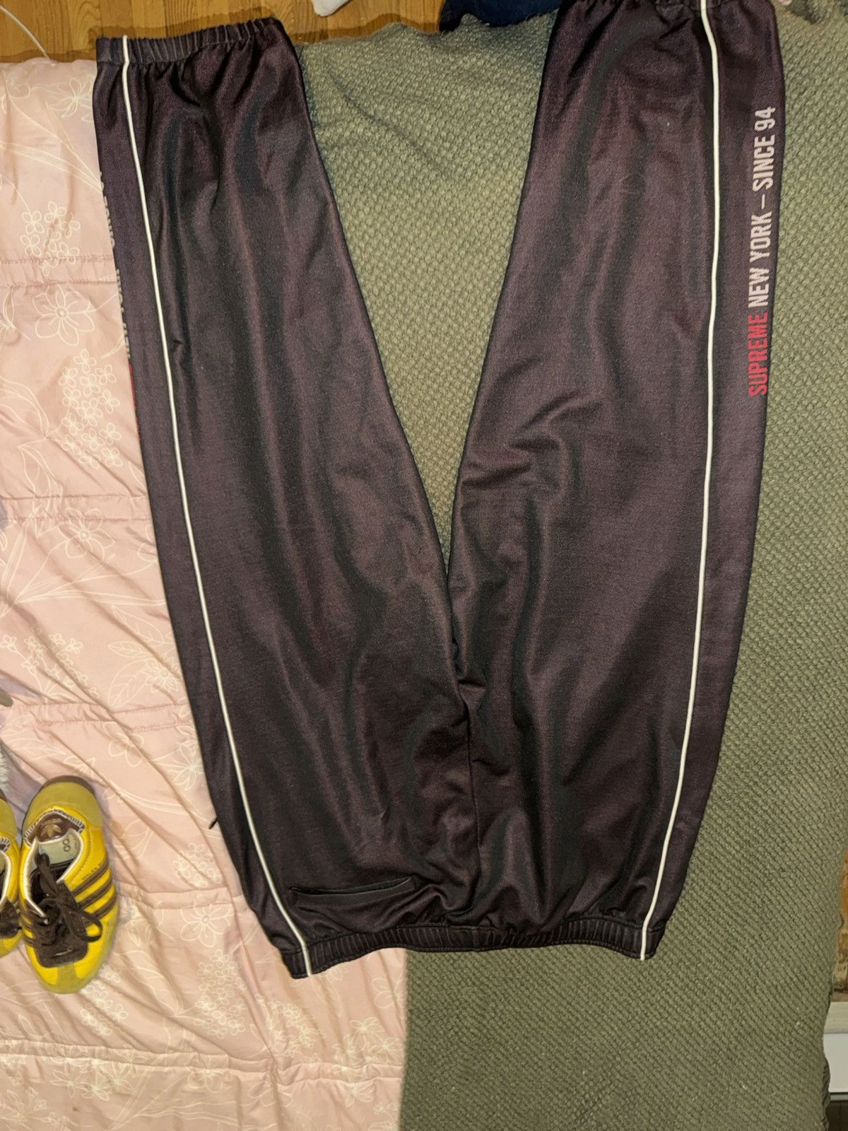 Supreme supreme world famous jacquard track pants Size US 36 / EU 52 - 3 Thumbnail