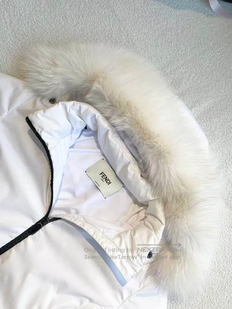 Fendi Fendi Nylon fitted waist hooded down jacket Size S / US 4 / IT 40 - 4 Thumbnail