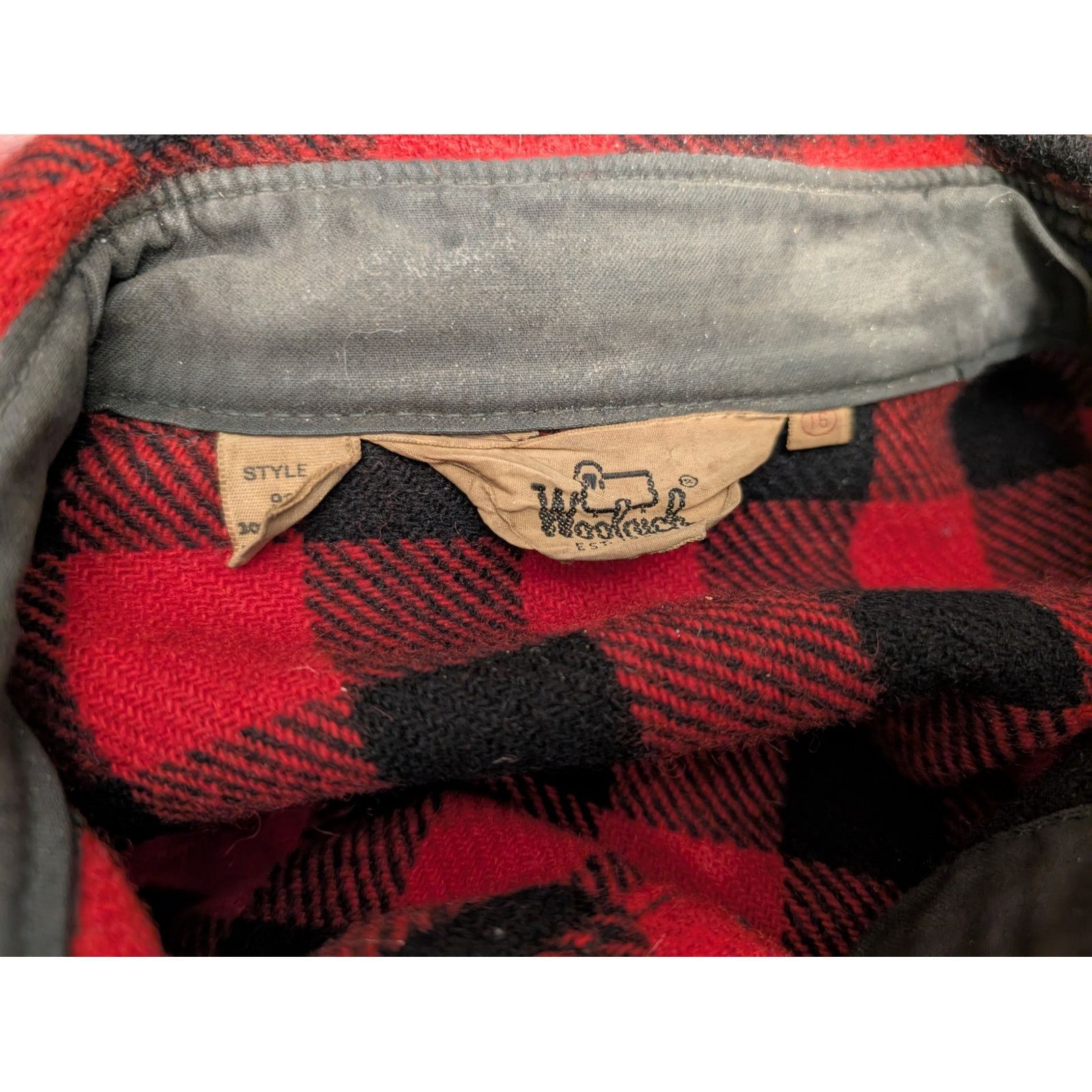 Woolrich Woolen Mills Woolrich Vintage 60s 70s Buffalo Plaid Shirt Mens Size 16 Size US L / EU 52-54 / 3 - 9 Thumbnail