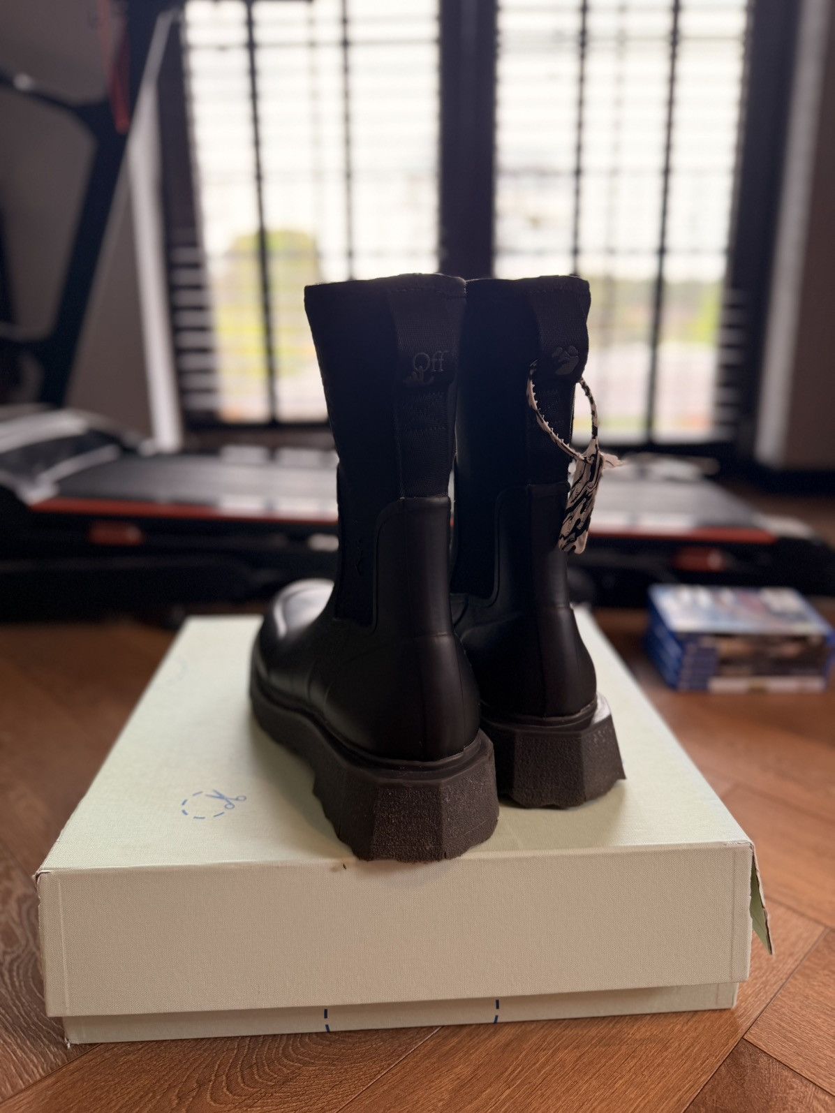 Off-White OFF WHITE for rainy days boots Size US 11 / EU 44 - 2 Thumbnail