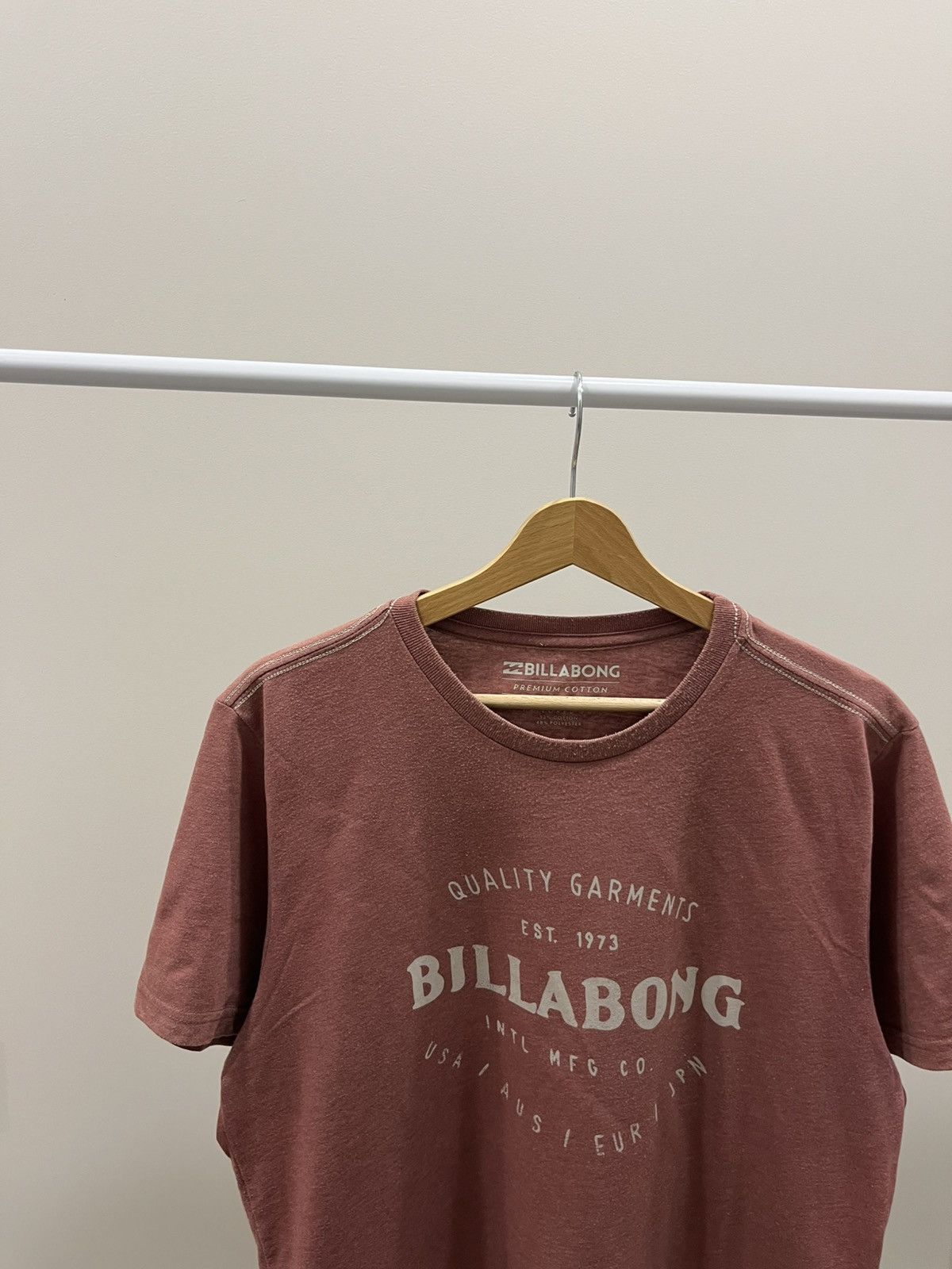 Billabong Vintage Y2K Red Billabong T-Shirt Surf Streetwear Size US M / EU 48-50 / 2 - 2 Thumbnail