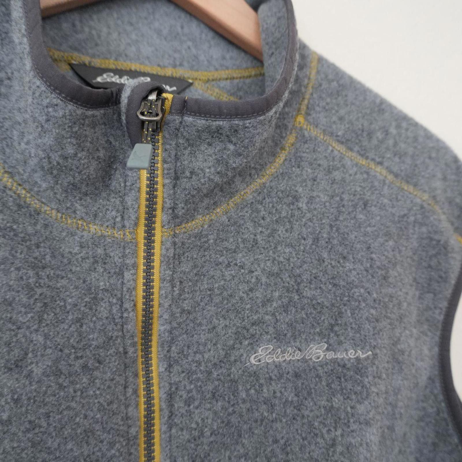 Eddie Bauer Eddie Bauer Vest Men's L Grey Yellow Trim Polartec Size US L / EU 52-54 / 3 - 4 Thumbnail