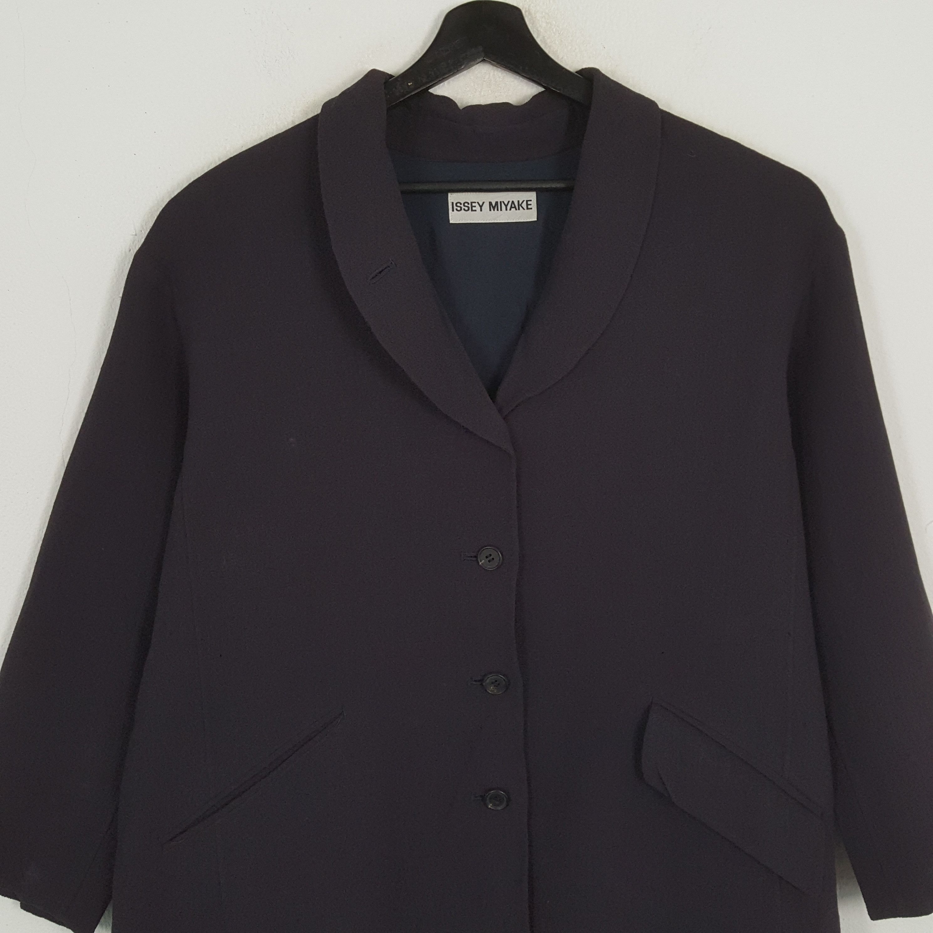 Issey Miyake × Japanese Brand × Vintage ISSEY MIYAKE Japanese Fashion Designer Brand Jacket Size US L / EU 52-54 / 3 - 2 Thumbnail