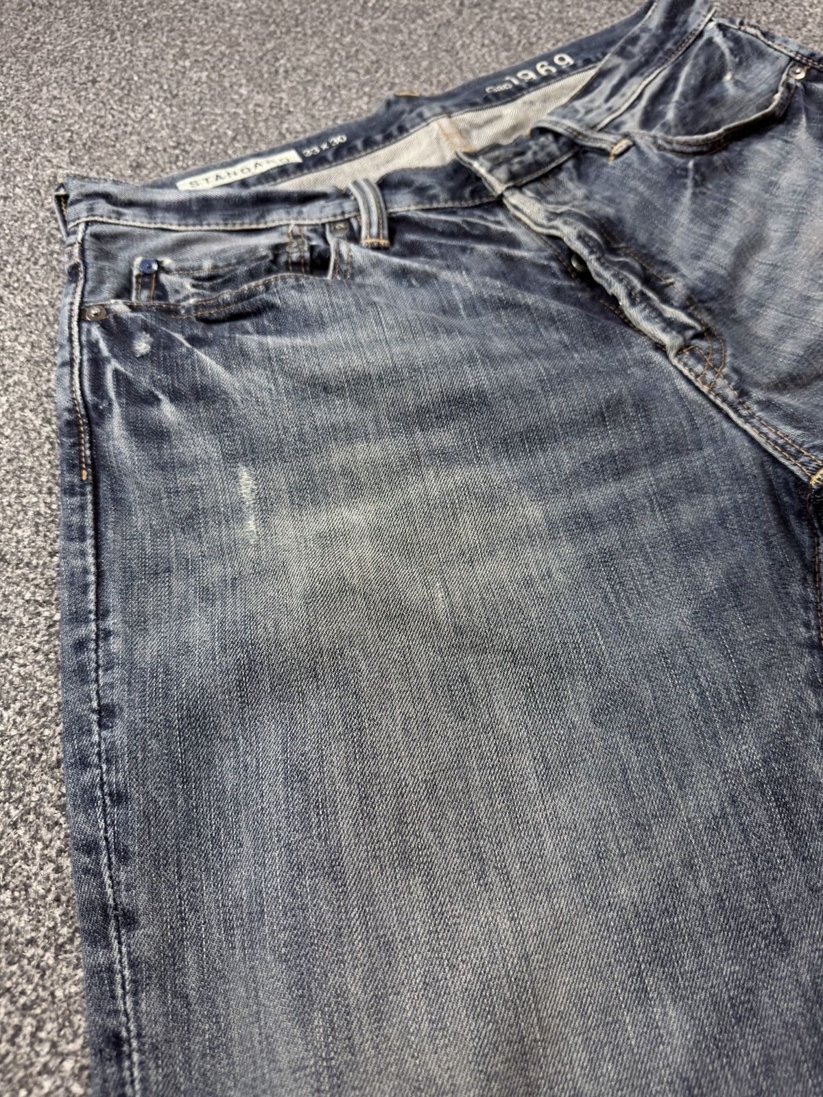 Gap Archives y2k Baggy Gap Faded Denim Jeans Size US 33 - 4 Thumbnail