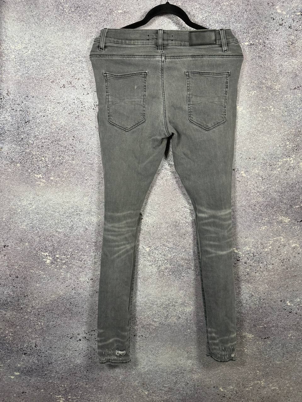 Amiri Amiri MX1 Jean Gray Distressed Skinny Women's Size 30 Size 30" / US 8 / IT 44 - 12 Thumbnail
