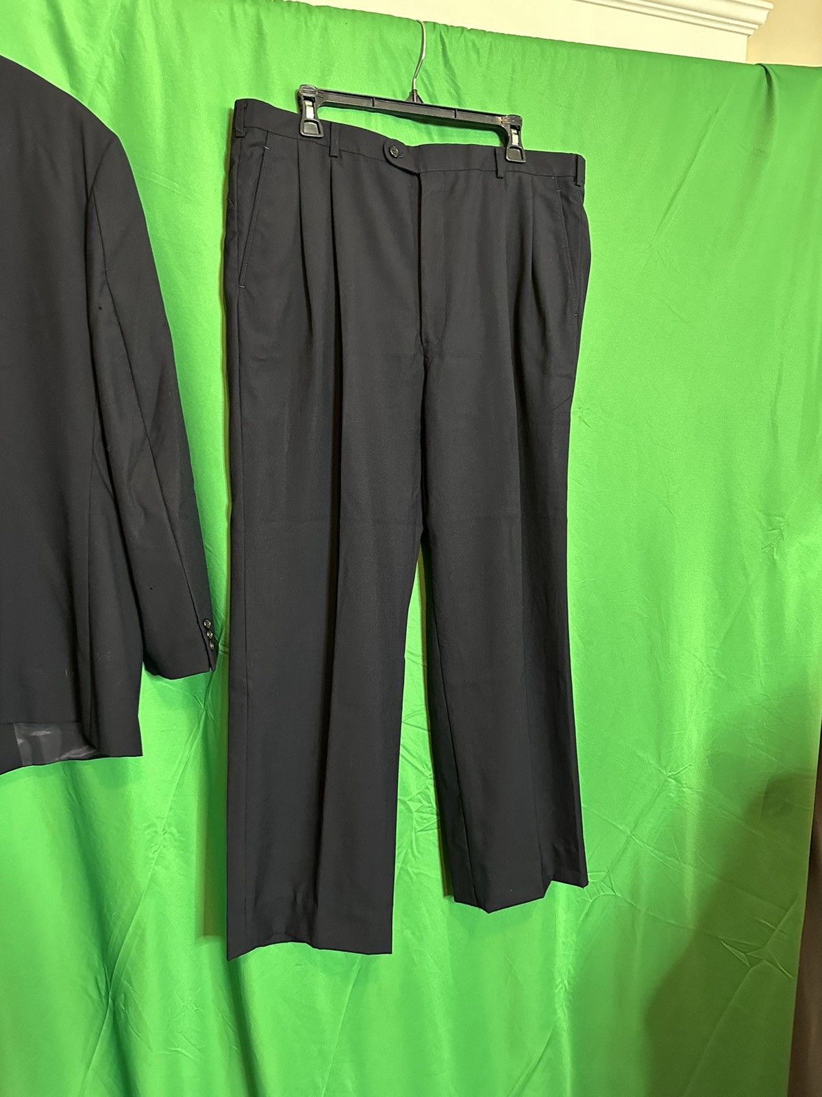 Designer ROTHMAN’S New York $1400 navy blue wool 2pc suit Size 44R - 8 Thumbnail