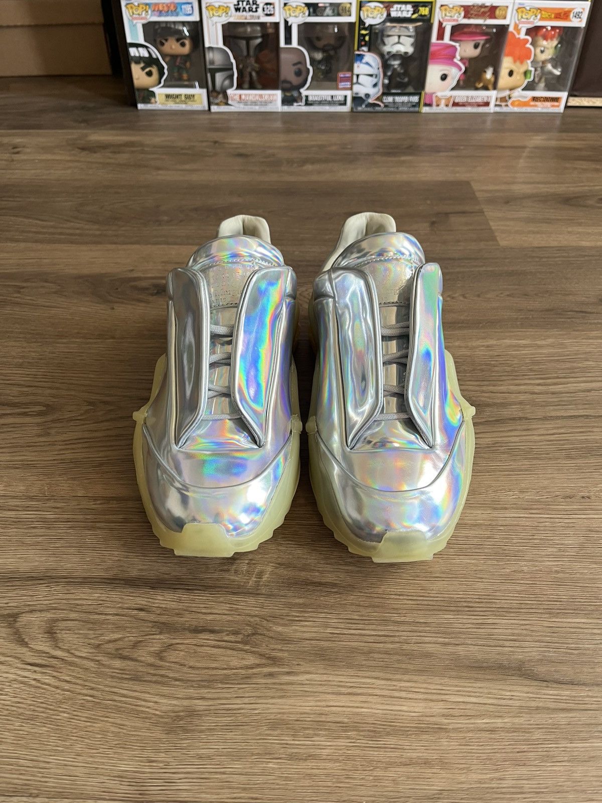 Maison Margiela Maison Margiela New Future Low Silver Iridescent Size 41 Size US 9 / EU 42 - 1 Thumbnail
