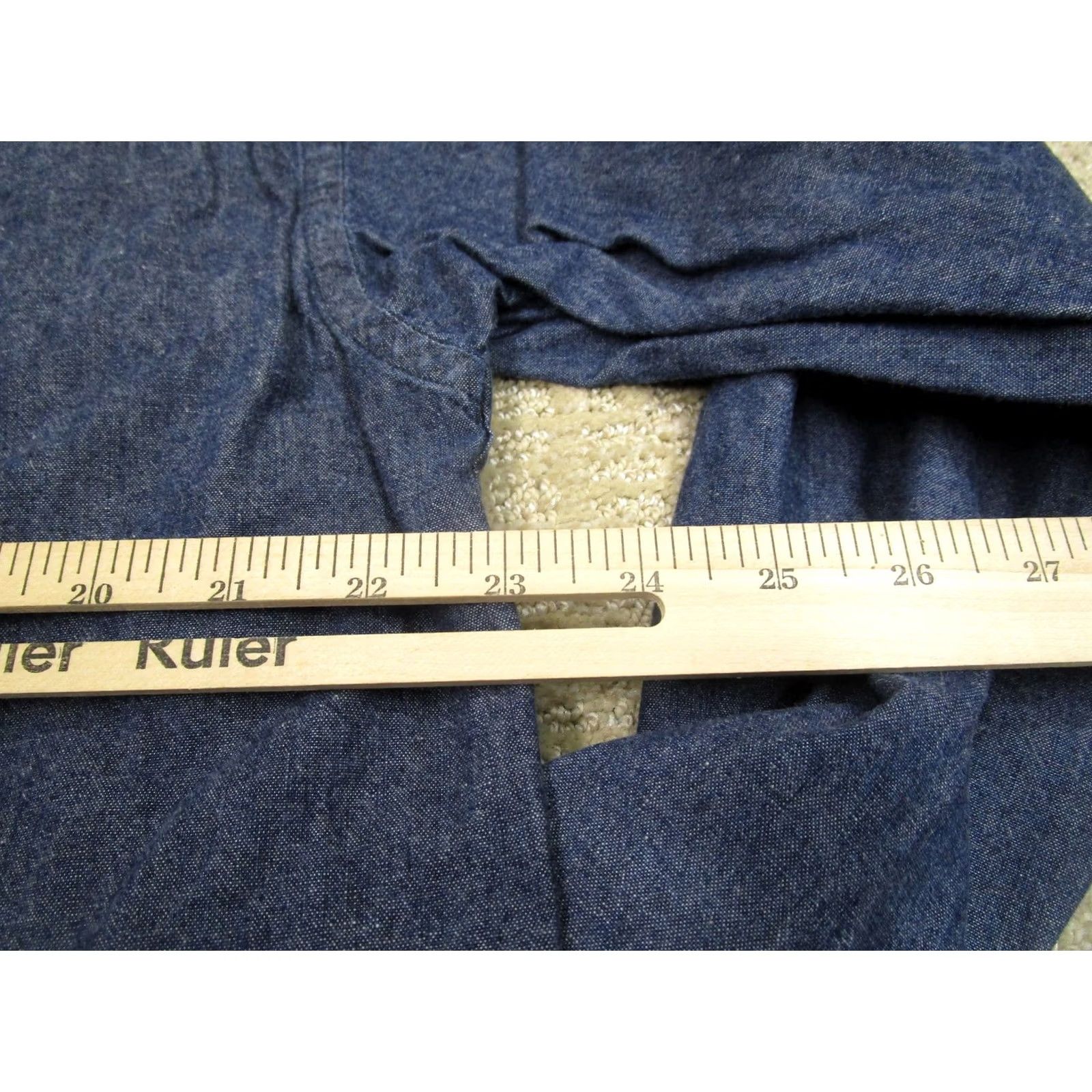 Tommy Hilfiger Tommy Hilfiger Shirt Mens Medium Blue Denim Utility Military Crest 4 Pocket Work Shirt Size US M / EU 48-50 / 2 - 5 Thumbnail