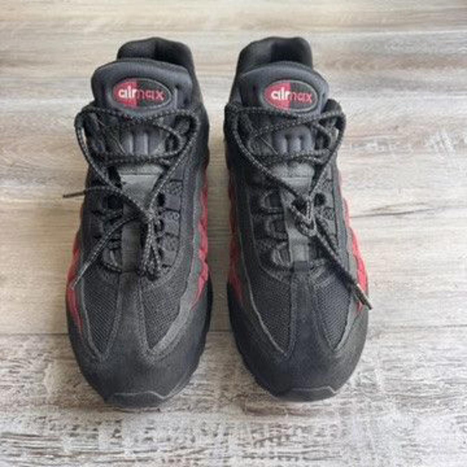 Nike NIKE • Air Max '95 "Black" (12M) Size US 12 / EU 45 - 4 Thumbnail