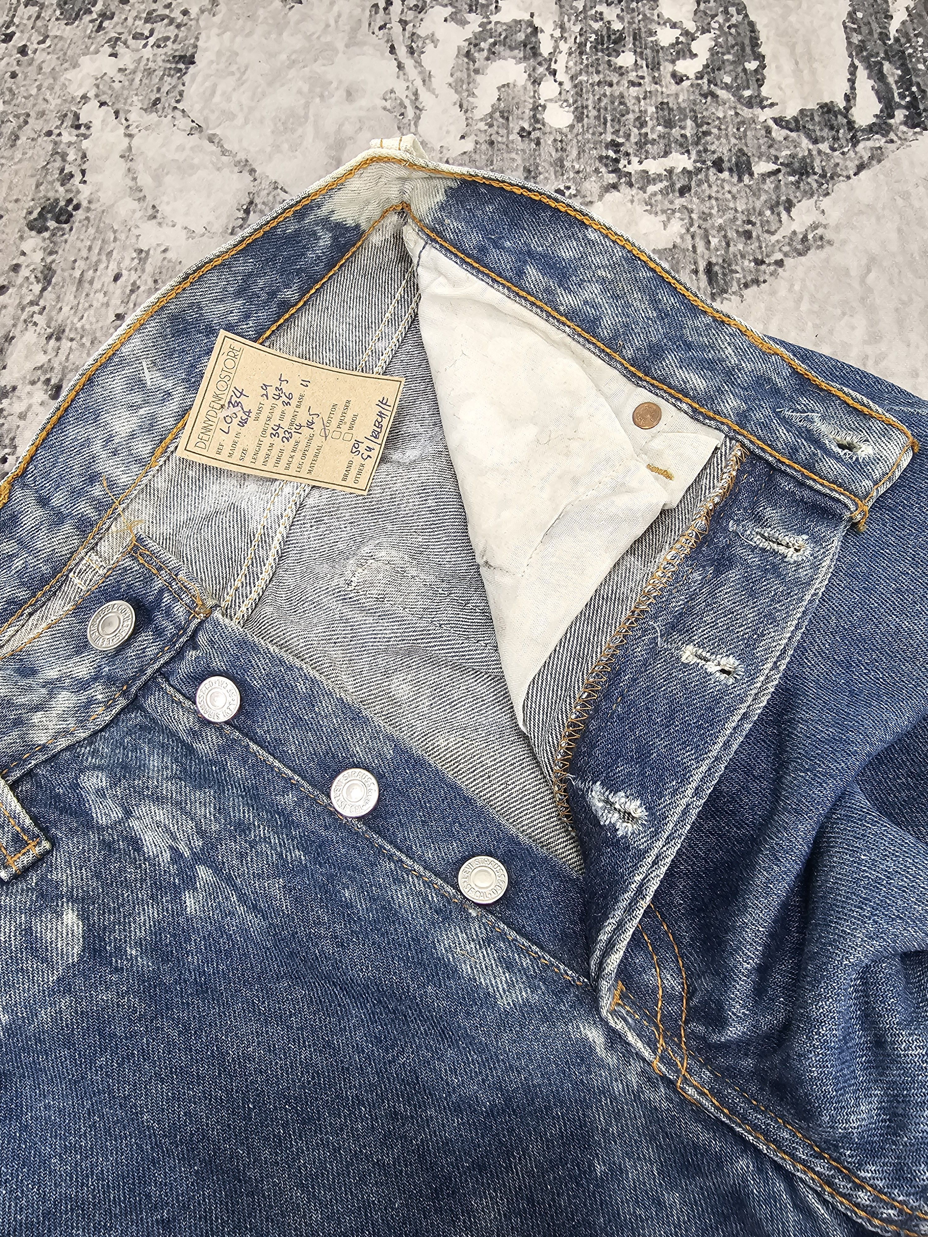 Levi's Vintage Clothing Vitg90's LEVIS 501 Bleached Effect Jeans Made In USA L0554 Size US 29 - 13 Thumbnail