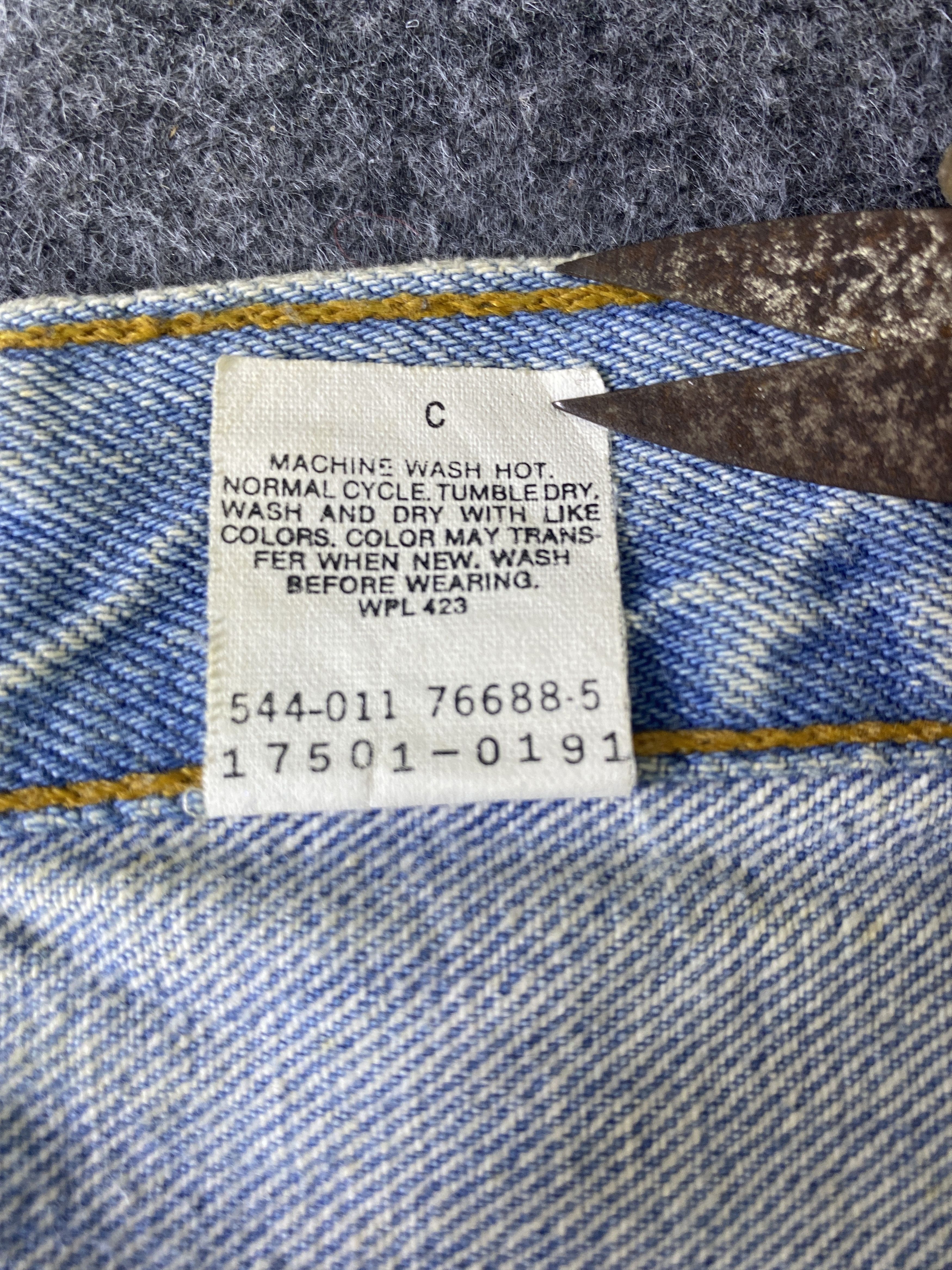 Levi's Vintage Levi's Distress Jeans - J914 Size 29" - 10 Thumbnail