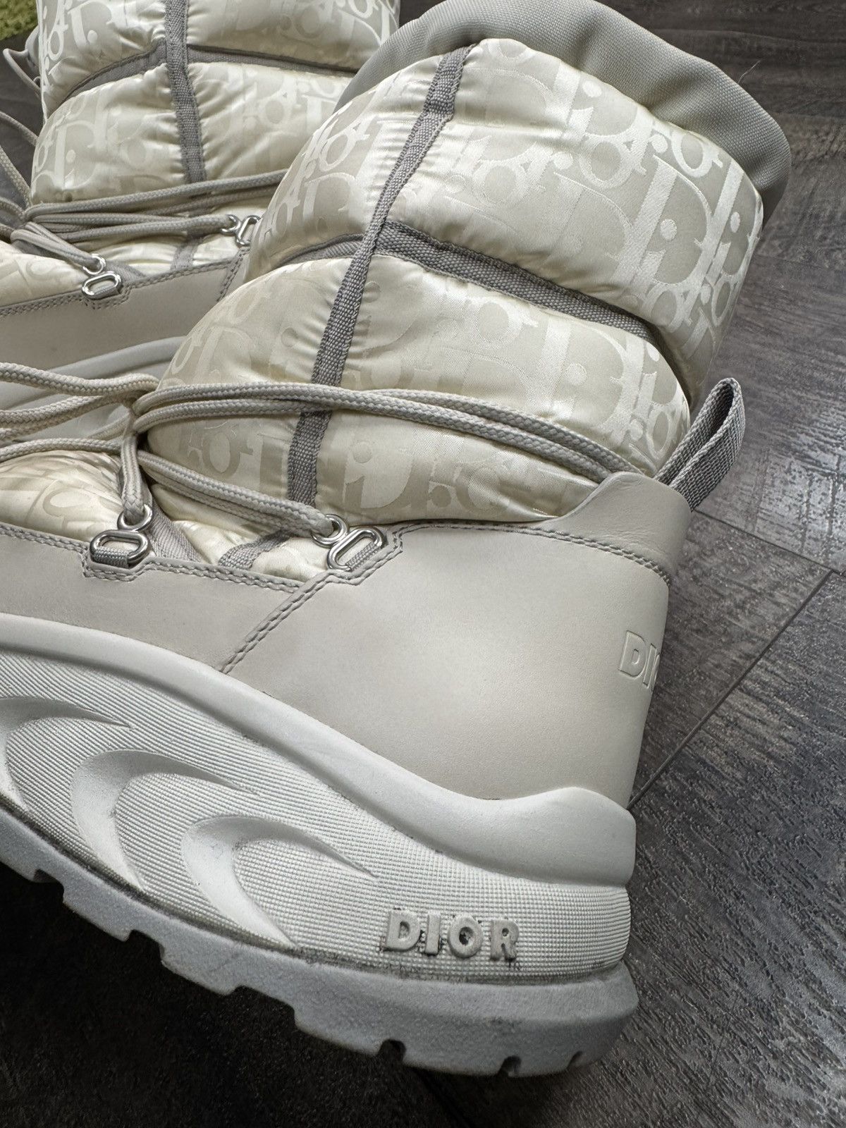 Dior Oblique Monogram Snow Ankle Boot Cream/Grey (42) Size US 9 / EU 42 - 2 Thumbnail