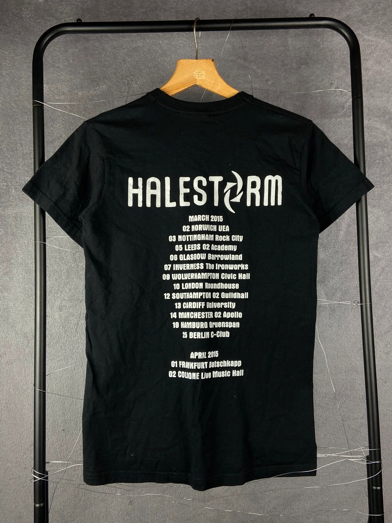 Gildan Halestorm t-shirt S black bandtee Size US S / EU 44-46 / 1 - 4 Thumbnail