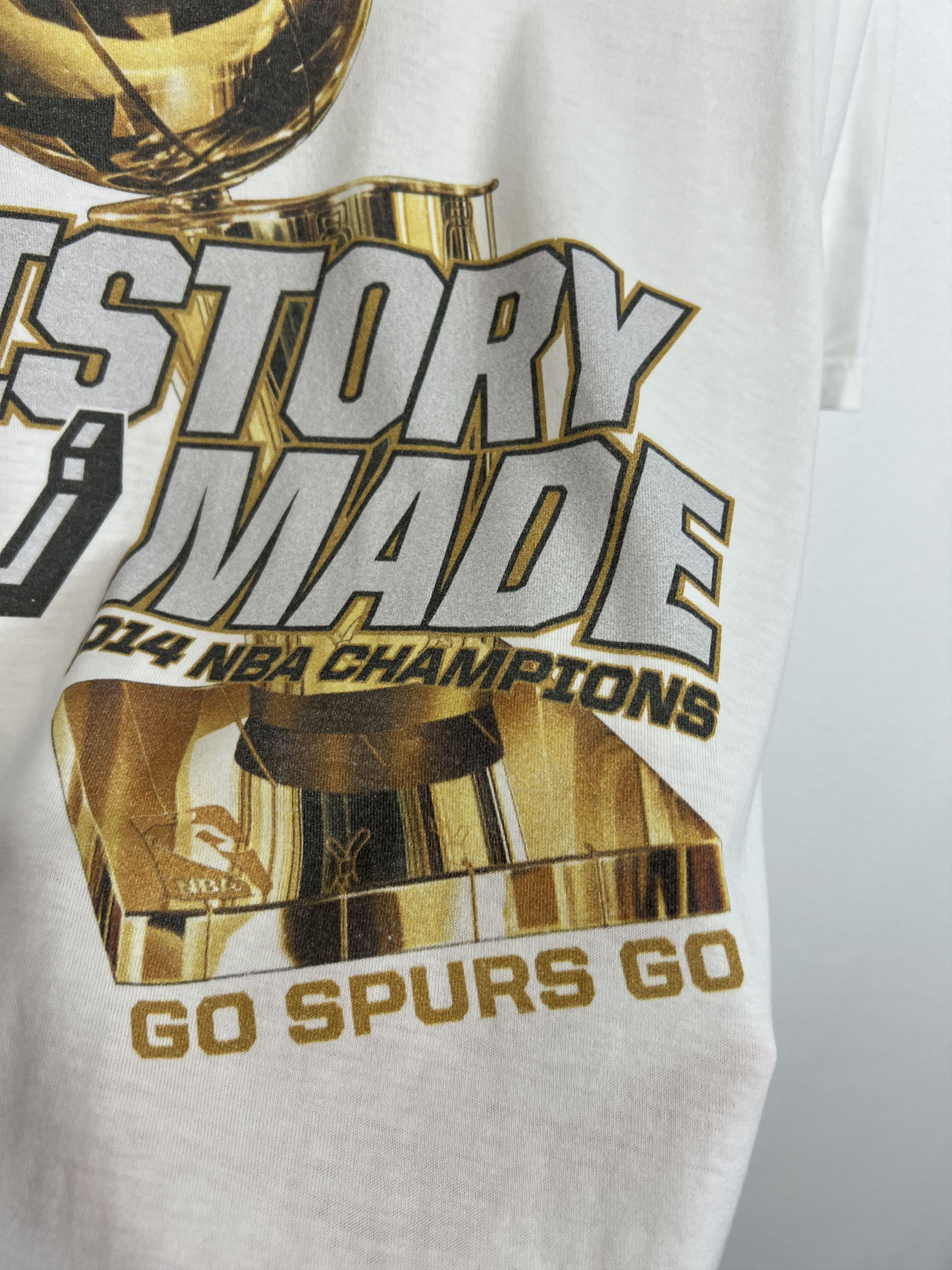 Adidas San Antonio Spurs Champions Over Print Shirt NBA Jersey Size US XL / EU 56 / 4 - 4 Thumbnail