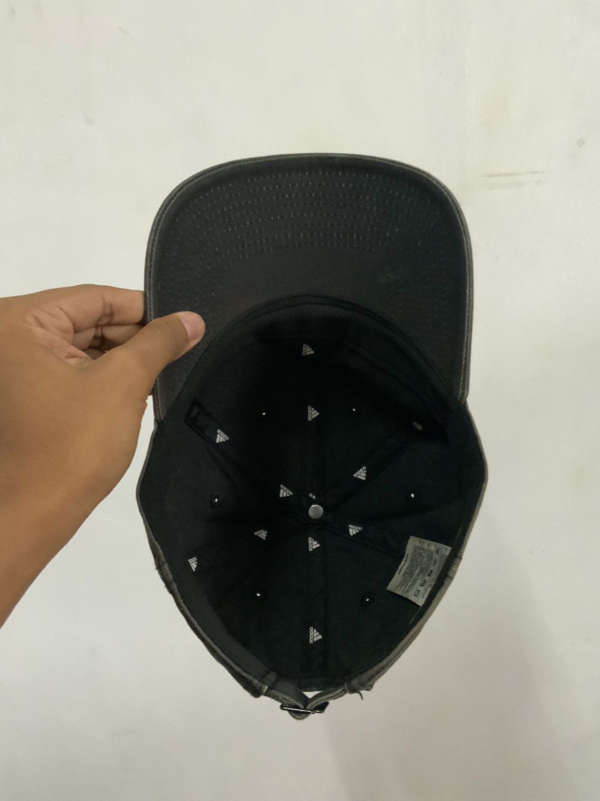 Adidas Adidas Big Logo Fade Japan hat Size ONE SIZE - 7 Thumbnail