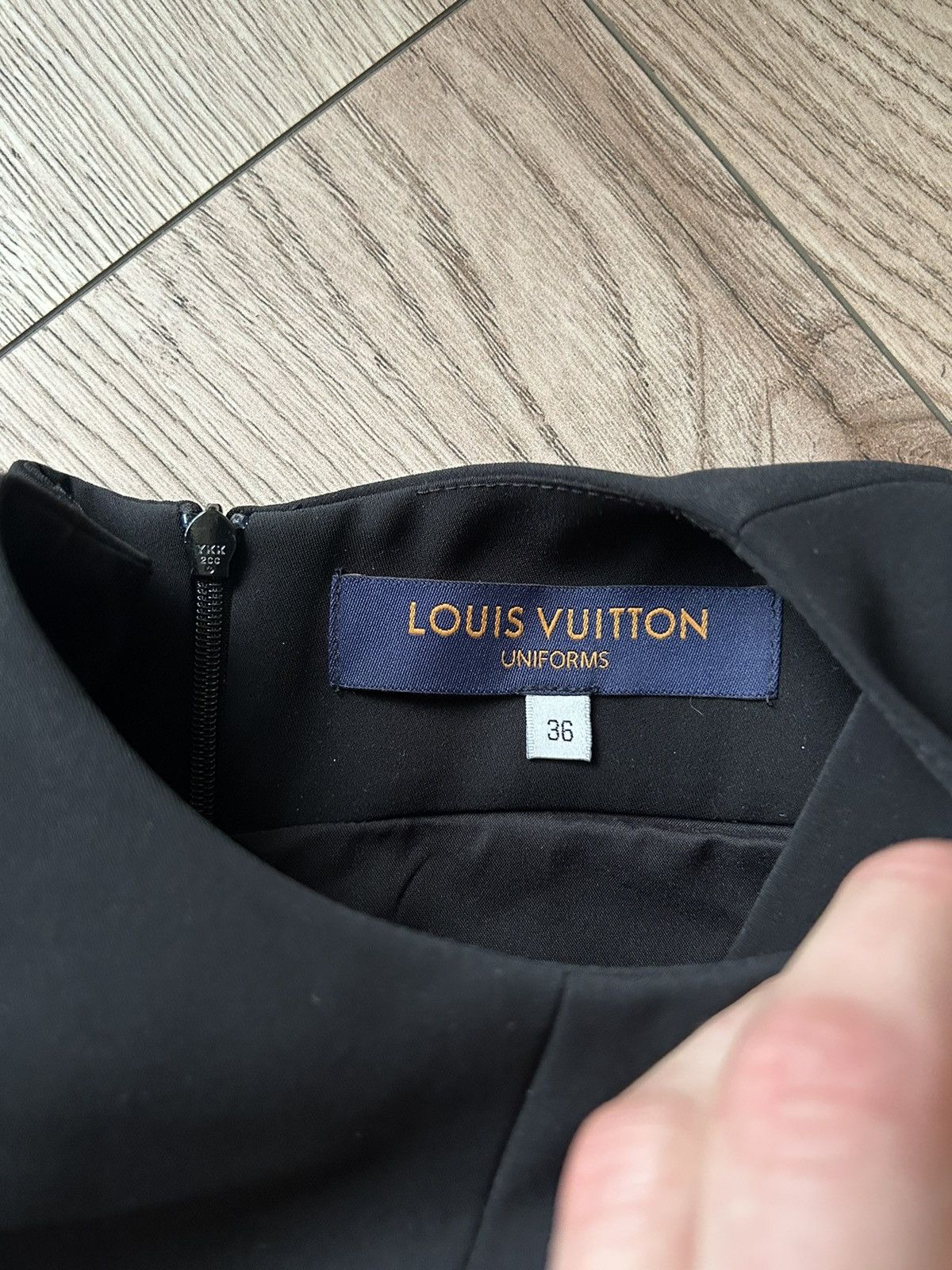 Louis Vuitton LOUIS VUITTON DRESS SIZE 36 Size S / US 4 / IT 40 - 7 Thumbnail