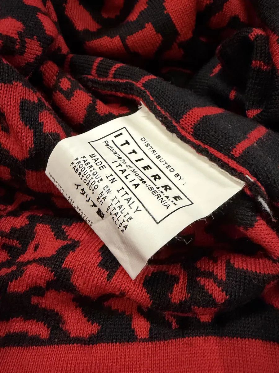 Versace 2000s Versace Zebra Leopard Red Longsleeves Size US S / EU 44-46 / 1 - 5 Thumbnail