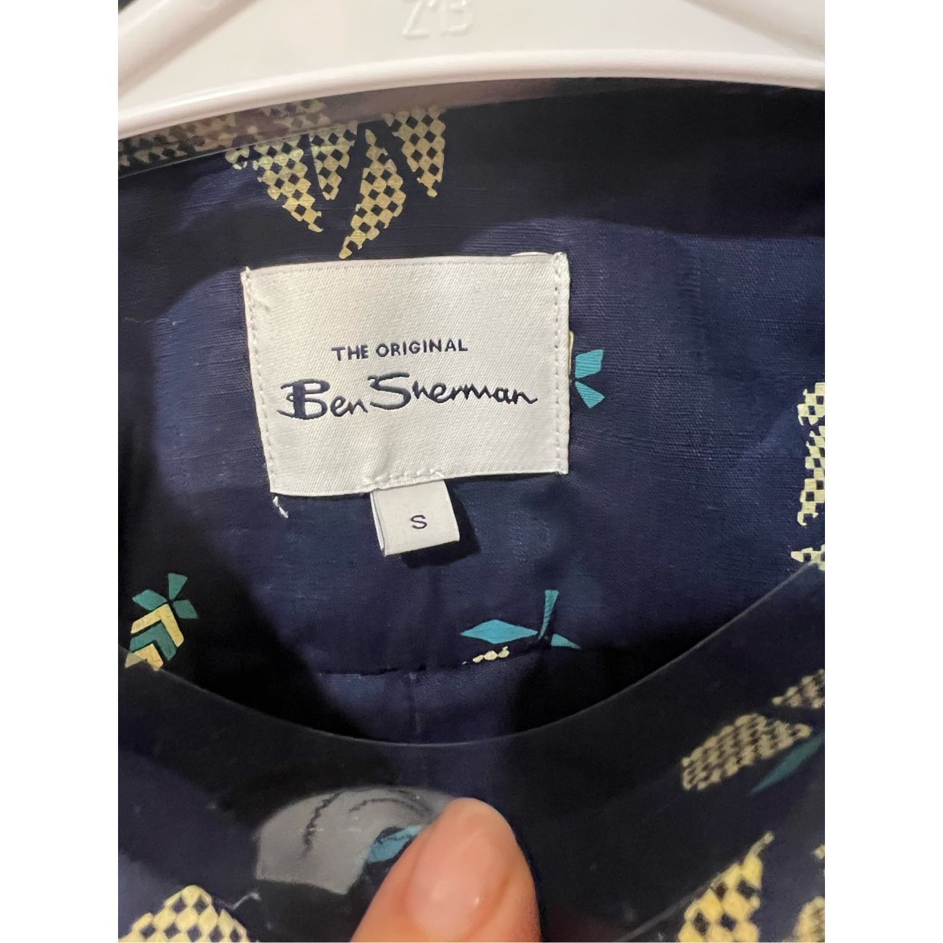 Ben Sherman Ben Sherman NWT Digi Floral Print Short Sleeve Woven sz S Size US S / EU 44-46 / 1 - 6 Thumbnail