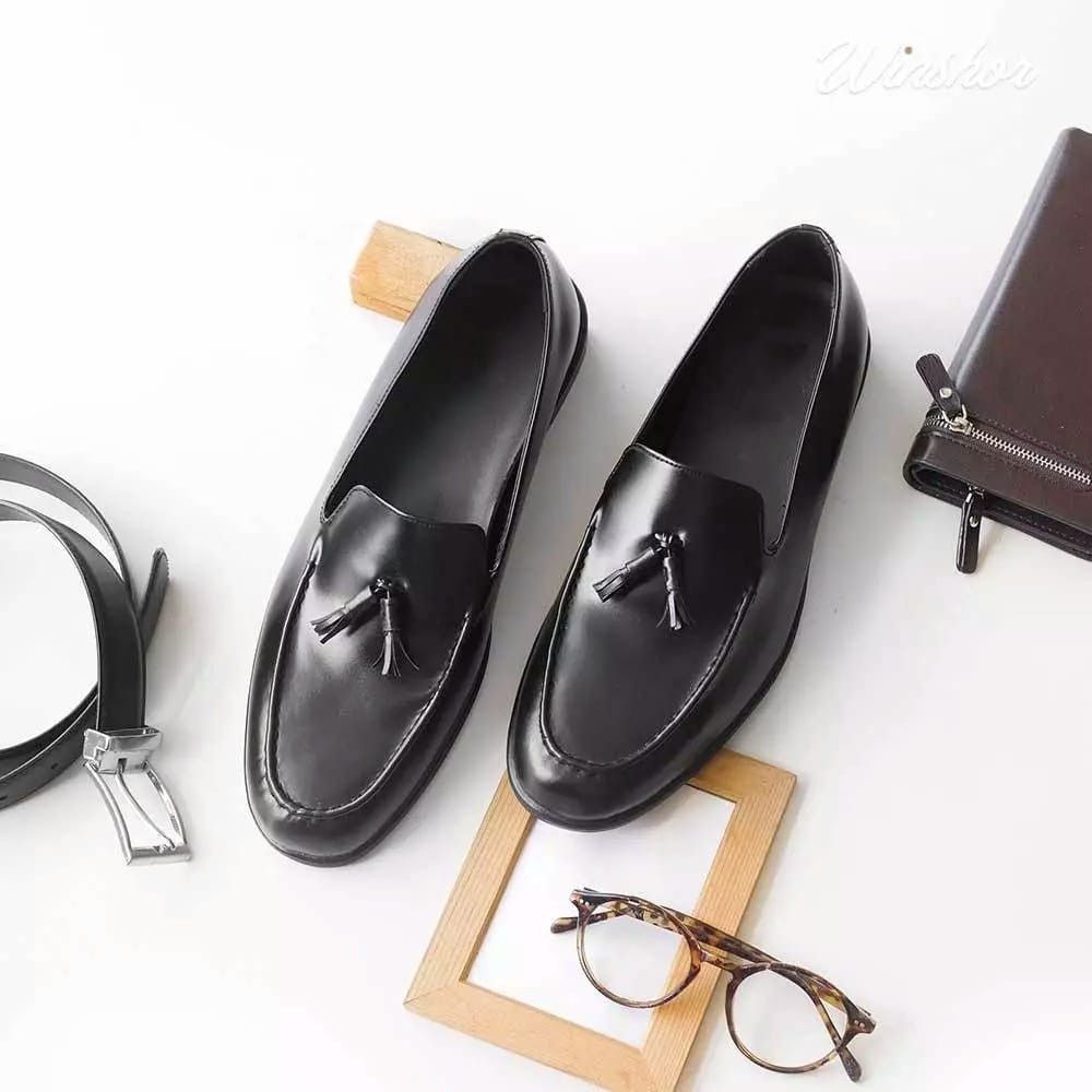 Designer Windsor Black Leather Loafer Size US 10 / EU 43 - 1 Thumbnail