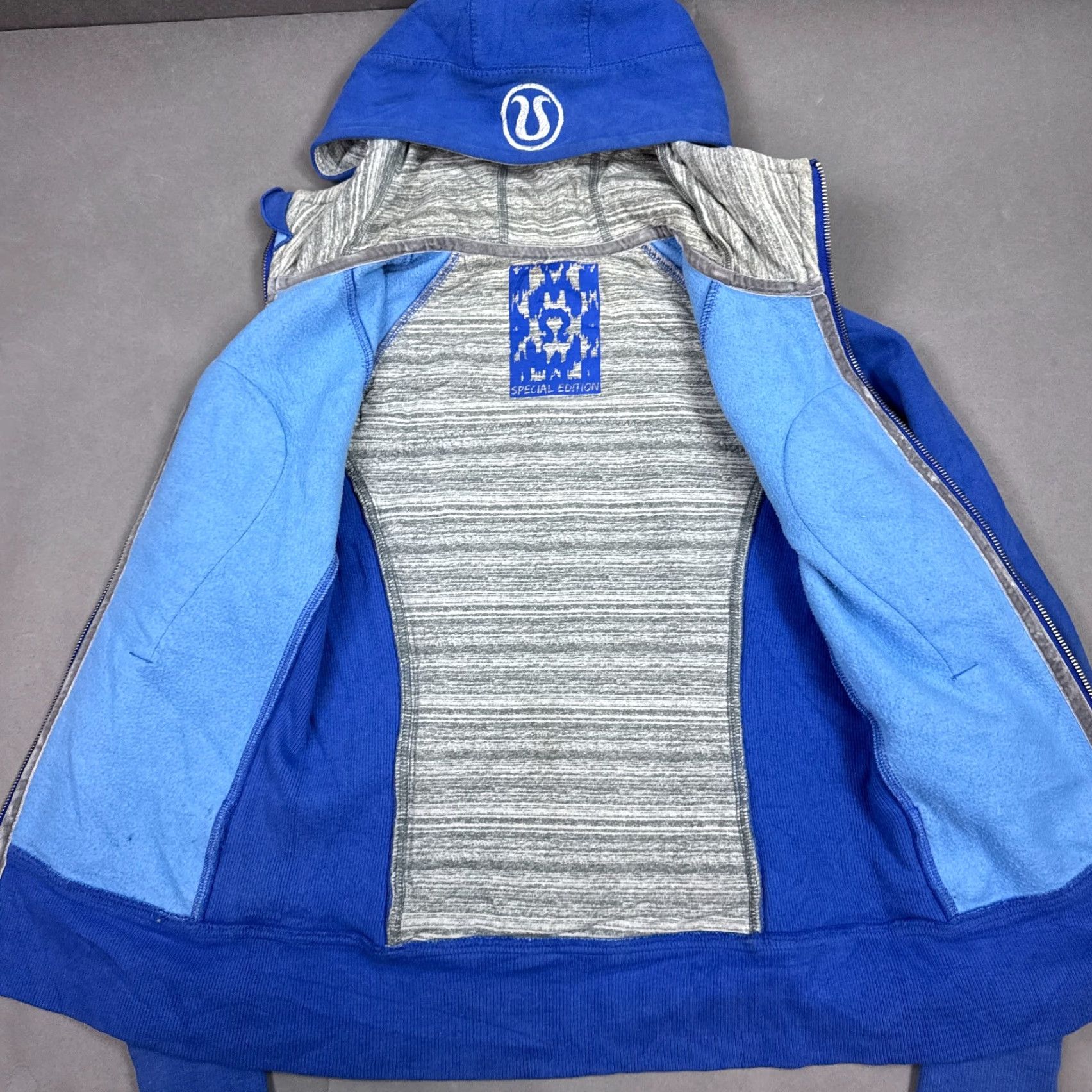 Lululemon Lululemon Jacket Womens 4 Blue Special Edition Scuba Full Zip Hooded All Seasons Size S / US 4 / IT 40 - 3 Thumbnail