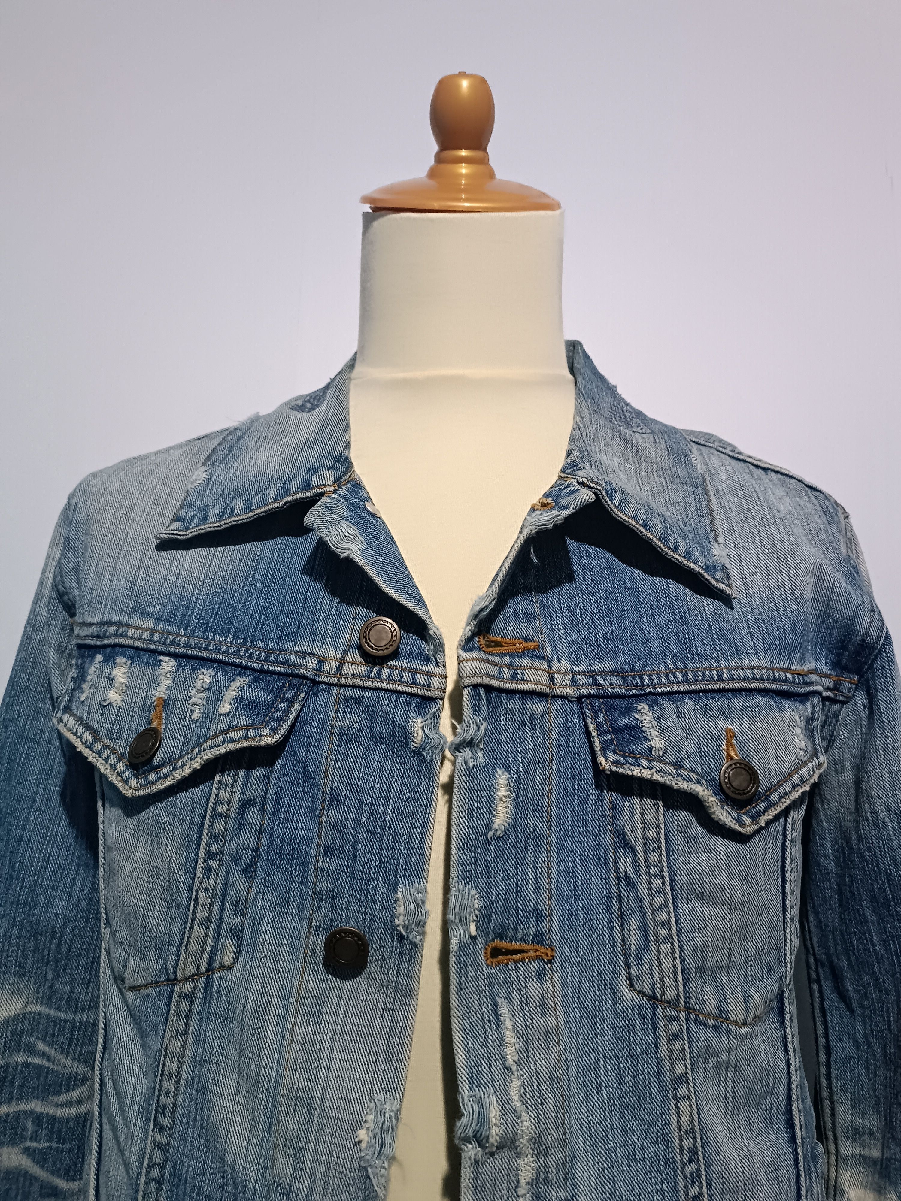 Japanese Brand Ripped Denim Jacket Slim Fit Size US M / EU 48-50 / 2 - 2 Thumbnail