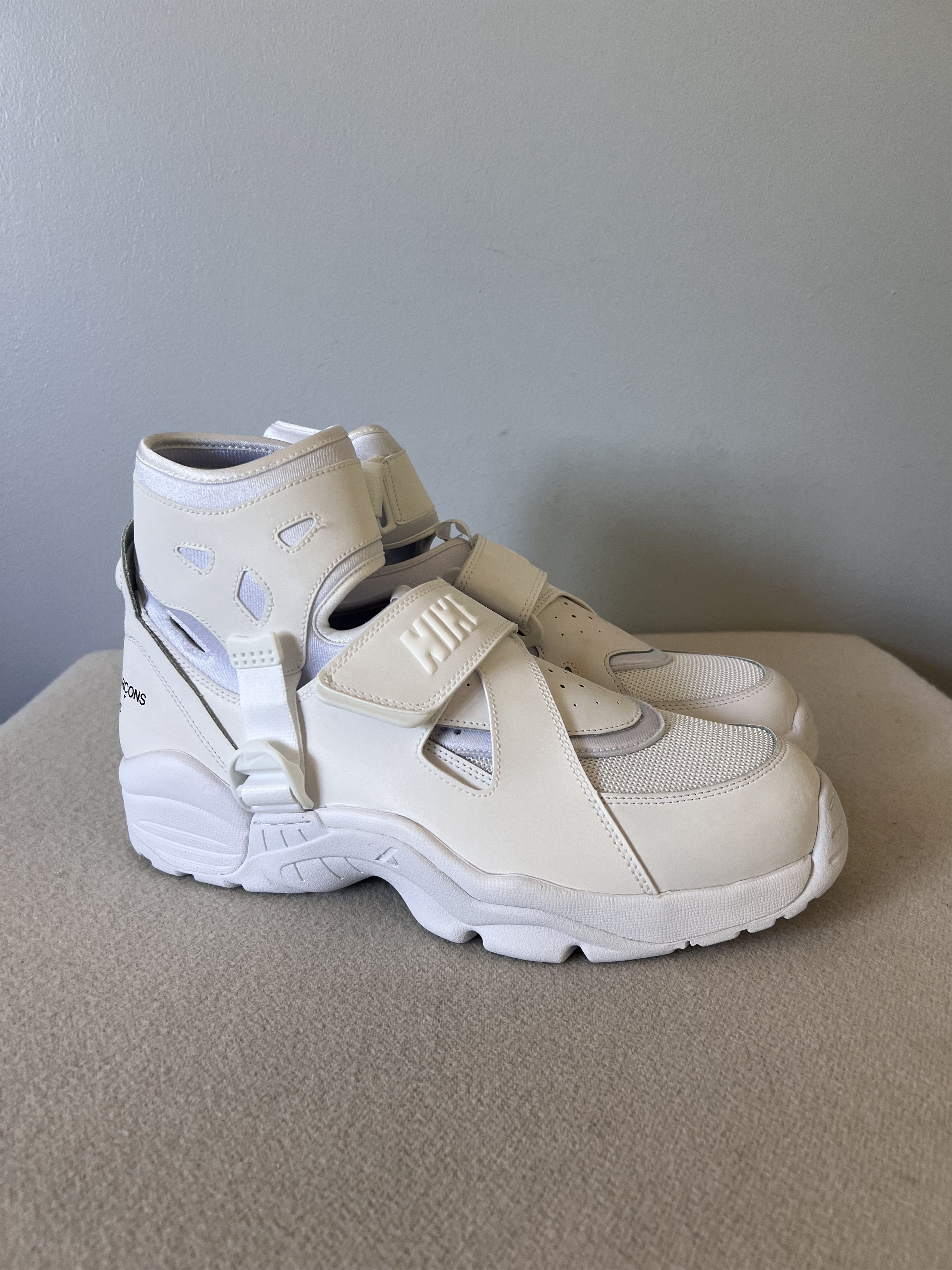 Nike Comme des Garcons Air Carnivore in White