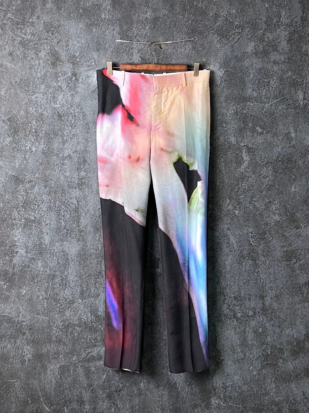 Alexander McQueen Alexander McQueen Casual Multi Casual Pants 34 Men Size US 34 / EU 50 - 1 Thumbnail
