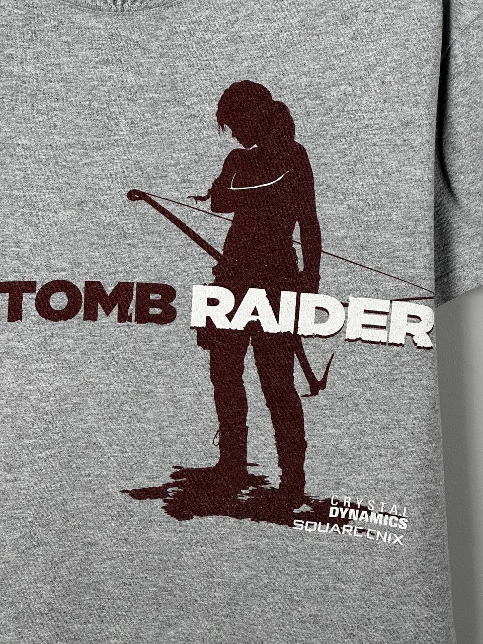 Vintage Tomb Rider Lara Croft Angelina Jolie 90s t shirt 1997 PS1 Size US L / EU 52-54 / 3 - 4 Thumbnail