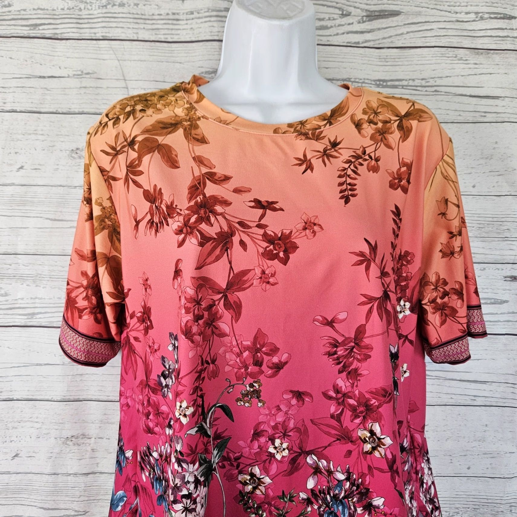 Johnny Was Johnny Was Active Womens Top Sz Small Pink Orange Floral Blouse Shirt Womens Small Pink Floral 90s-Style Size S / US 4 / IT 40 - 2 Thumbnail