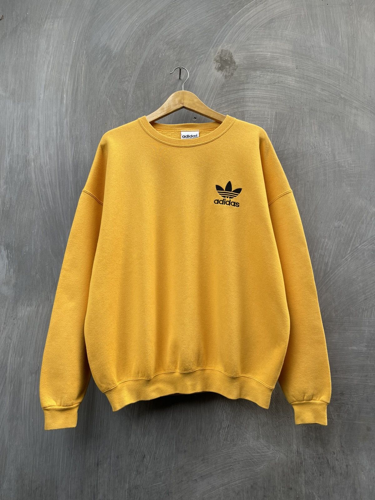 Adidas Adidas Vintage Crewneck Yellow - Rare 90s Look | kanye west Size US L / EU 52-54 / 3 - 3 Thumbnail
