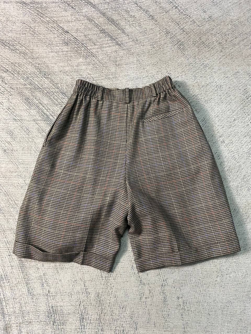 Givenchy × Vintage Vintage Givenchy Play Houndstooth High Waist Wide Leg Short Size 28" / US 6 / IT 42 - 2 Thumbnail