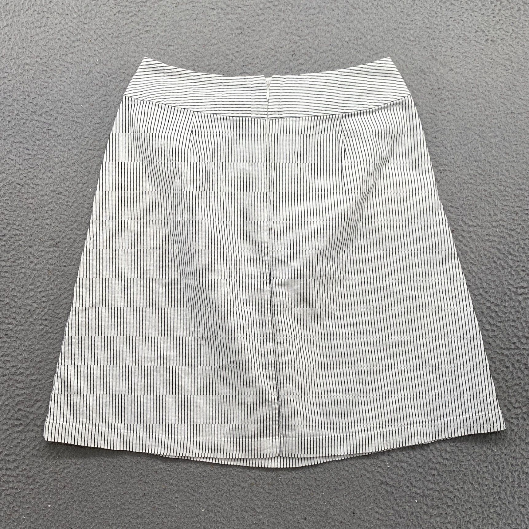 Talbots Talbots Skirt Women’s Knee Length A-Line Pockets Stretch Cotton Striped Size 6 Multicolor Black White Womens Size 28" / US 6 / IT 42 - 7 Thumbnail
