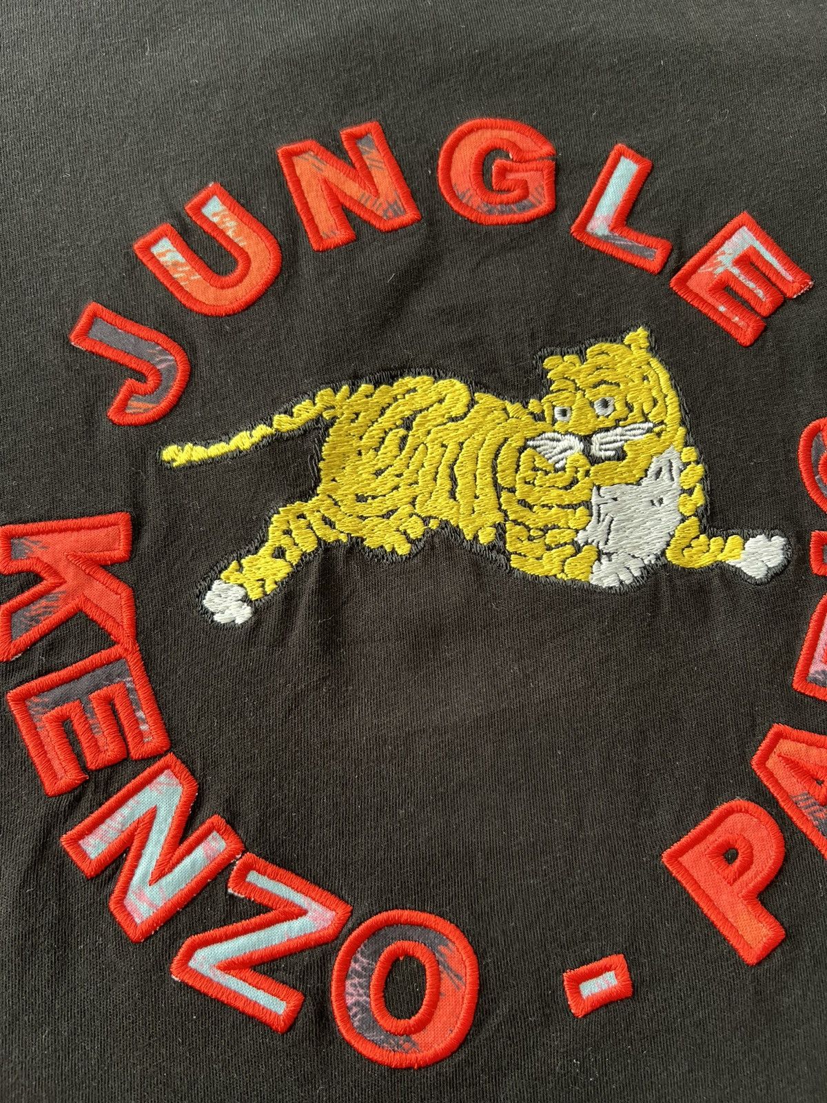 H&M × Kenzo Kenzo x H&M Jungle Paris Tiger Embroidered Logo T-shirt Size XS / US 0-2 / IT 36-38 - 6 Thumbnail
