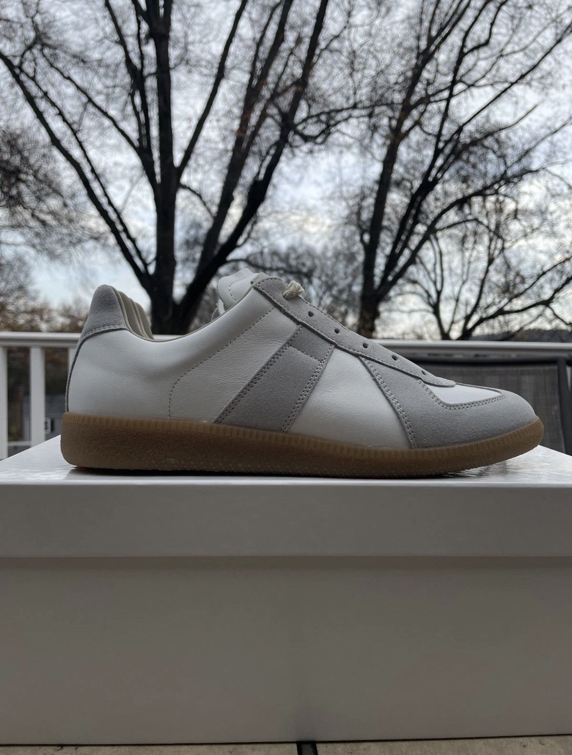 Maison Margiela Maison Margiela GAT White Gray Size 40/7 US BRAND NEW Size US 7 / EU 40 - 2 Thumbnail