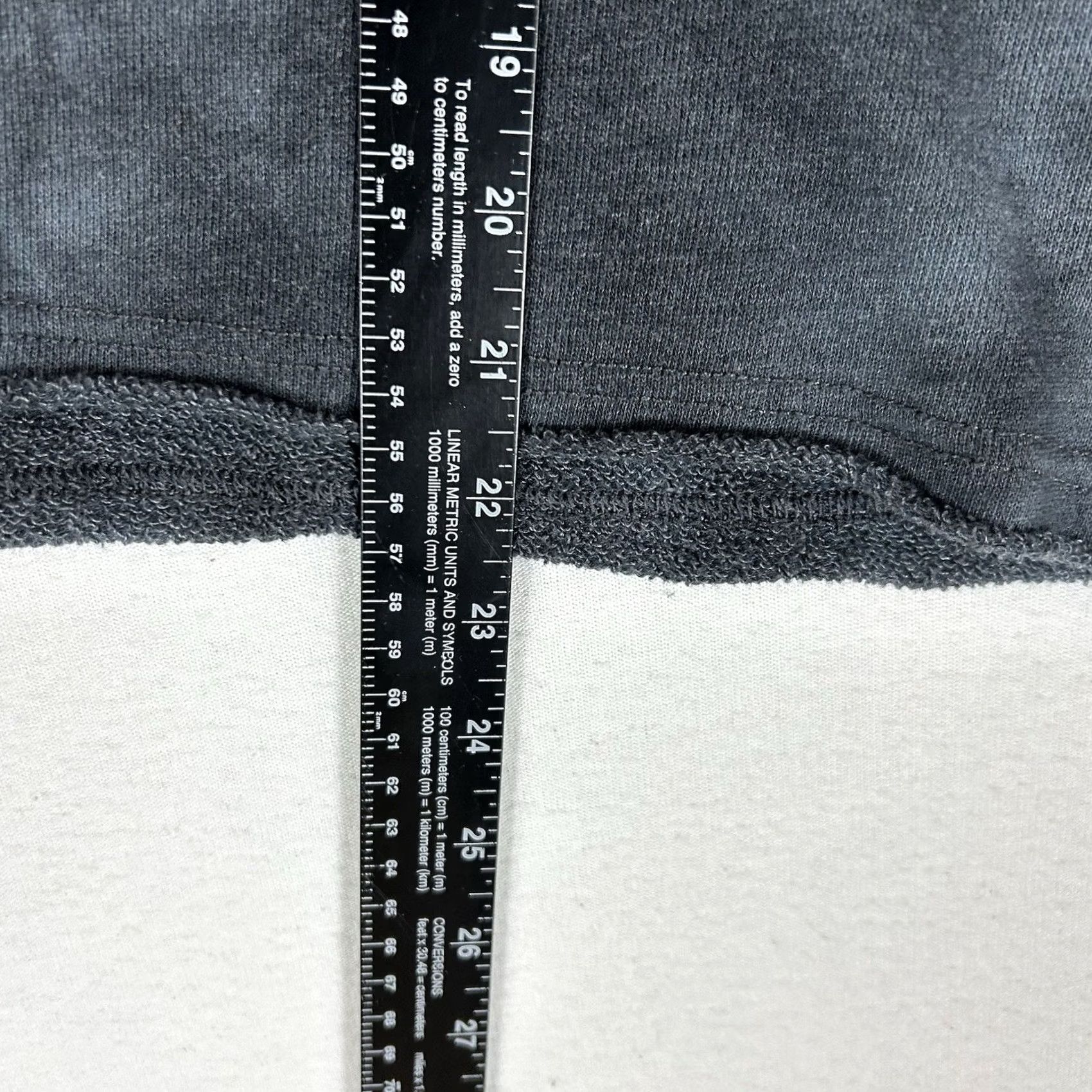 American Eagle Outfitters VINTAGE? No. American Eagle Outfitters Hoodie Mens? No. Size M / US 6-8 / IT 42-44 - 7 Thumbnail