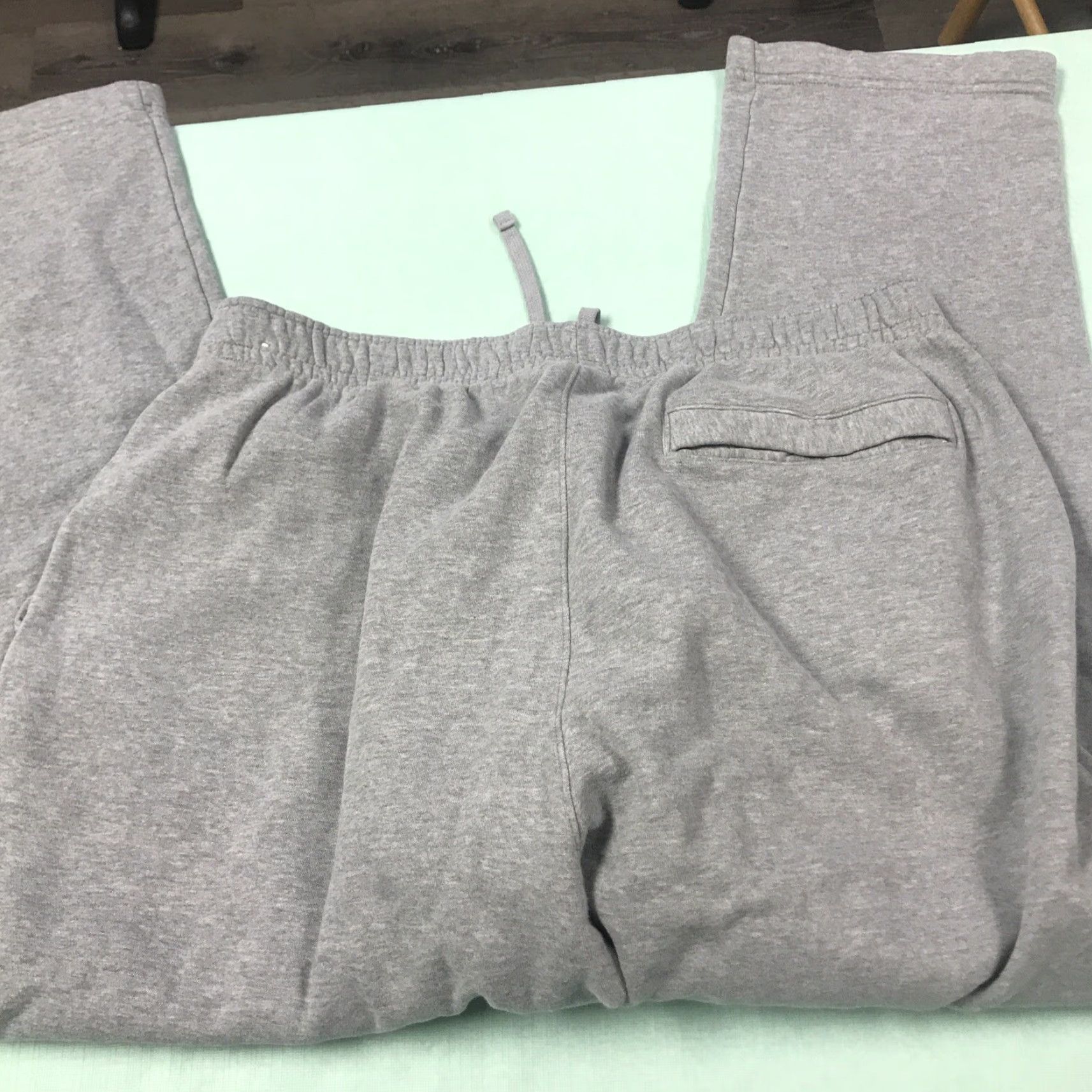 Nike VINTAGE Nike Casual Sweatpants w/ Drawstring Mens XL Gray Sweatpants Activewear Nike Mens XL Gray Size US 36 / EU 52 - 4 Thumbnail