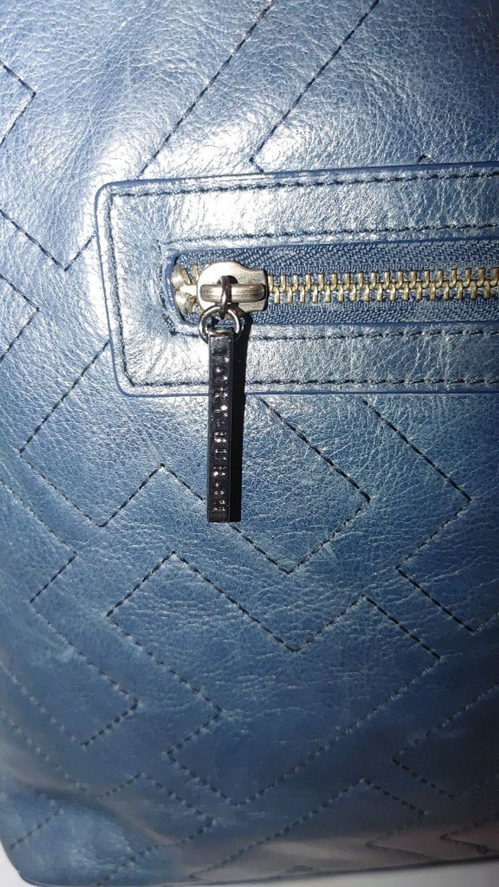 Tory Burch Tory Burch T Monogram Quilted Leather Bag in Blue Slate Size ONE SIZE - 10 Thumbnail