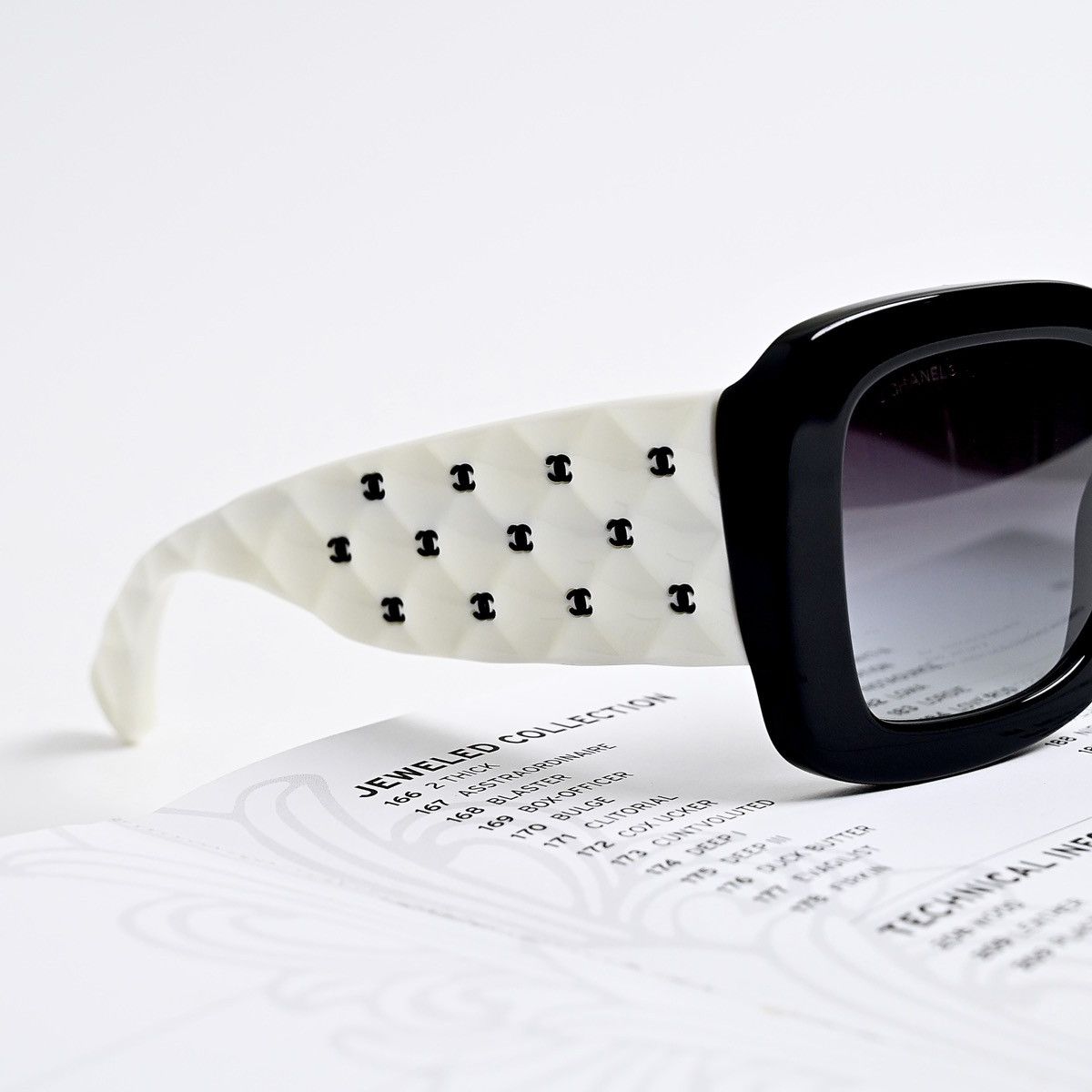 Chanel CHANEL 0CH5483 SUNGLASSES Size ONE SIZE - 8 Thumbnail