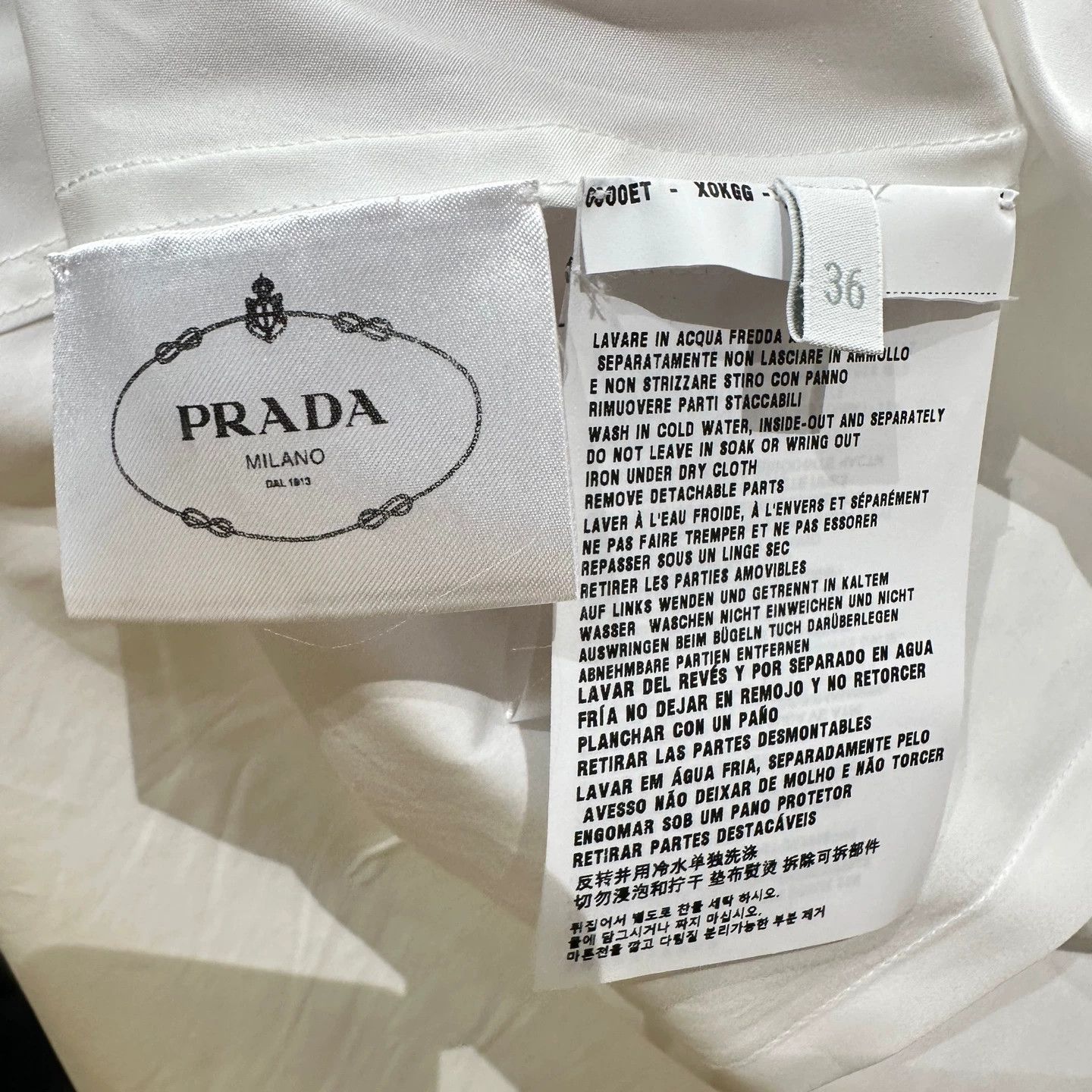 Prada Prada Crystal Button Triangle Logo LS Shirt 36 Size XS / US 0-2 / IT 36-38 - 4 Thumbnail