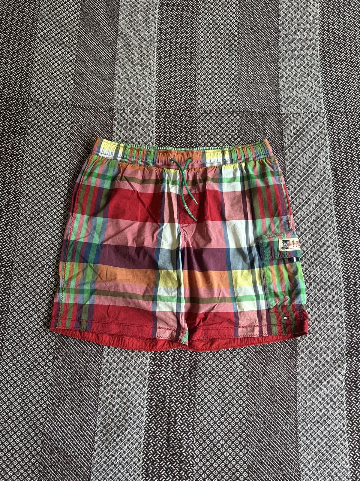 Tommy Hilfiger Vintage Tommy Hilfiger Swim Shorts Multicoloured Size M Size US 34 / EU 50 - 1 Thumbnail