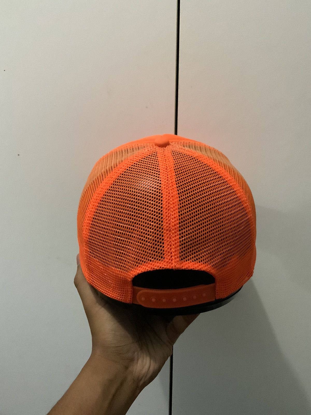 Vintage Vintage Orange Plain Fade Trucker Hat Cap Size ONE SIZE - 4 Thumbnail